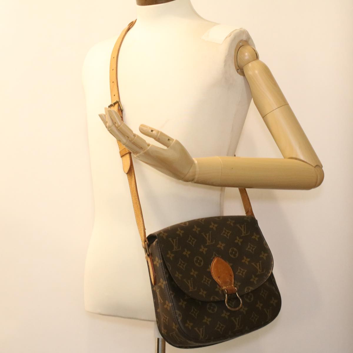 LOUIS VUITTON Monogram Saint Cloud GM Shoulder Bag M51242 LV Auth 37166