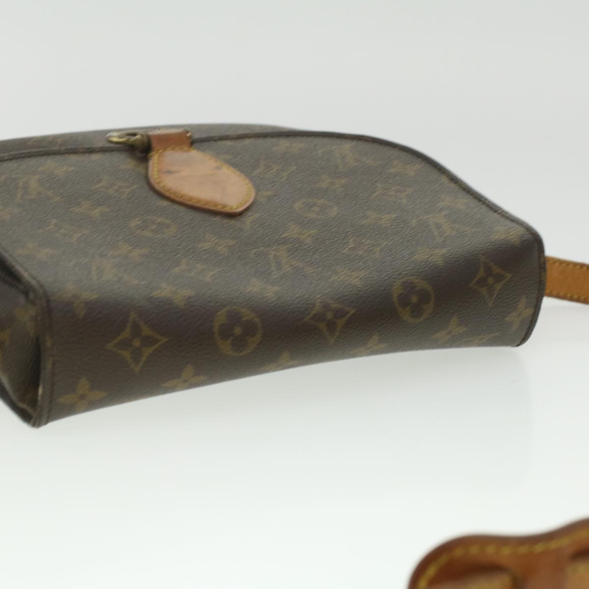 LOUIS VUITTON Monogram Saint Cloud GM Shoulder Bag M51242 LV Auth 37174