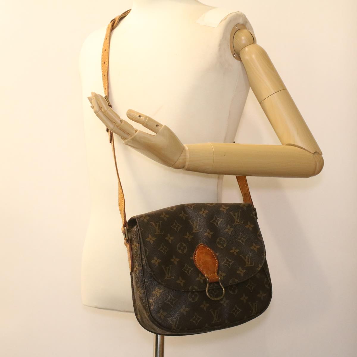 LOUIS VUITTON Monogram Saint Cloud GM Shoulder Bag M51242 LV Auth 37175