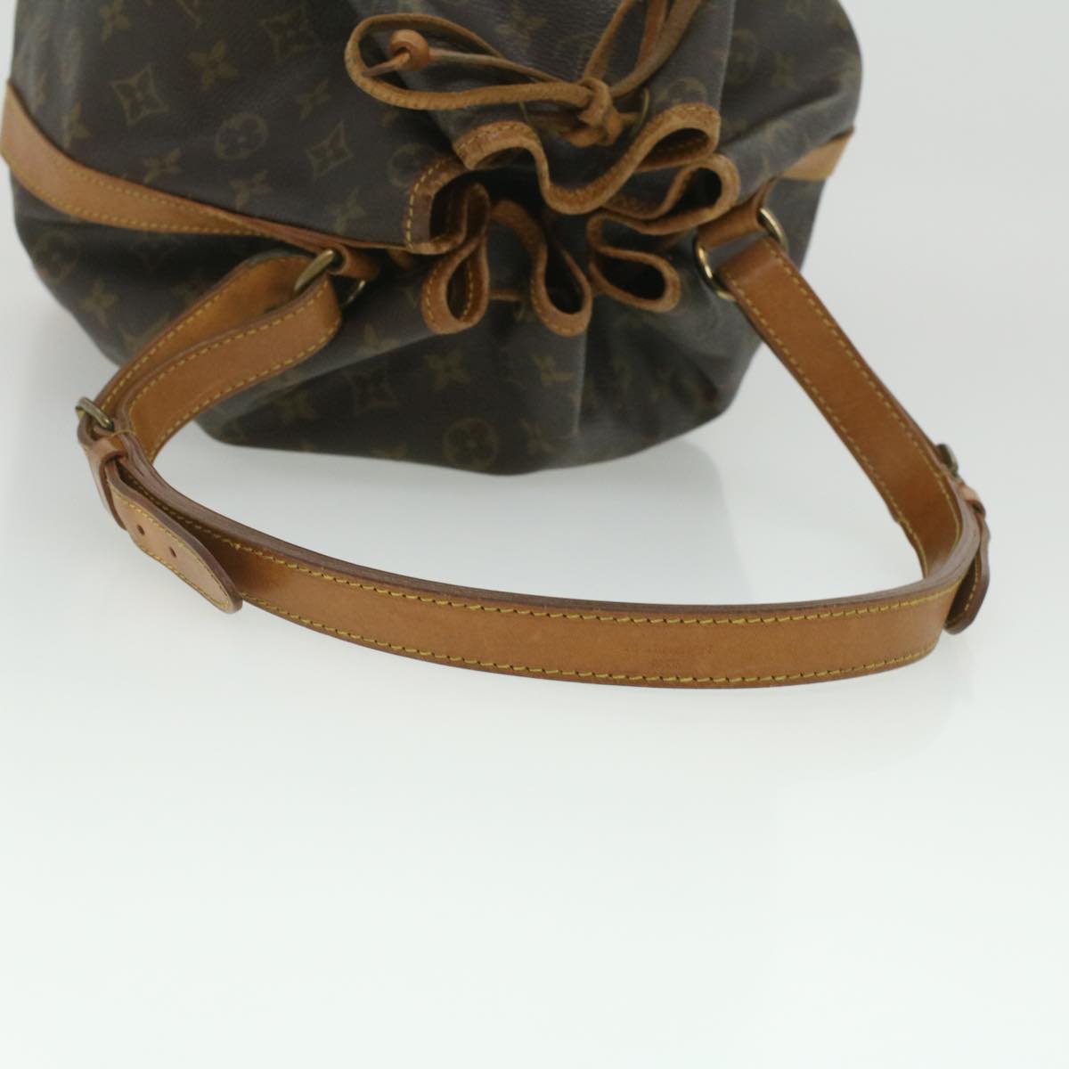 LOUIS VUITTON Monogram Noe Shoulder Bag M42224 LV Auth 37455