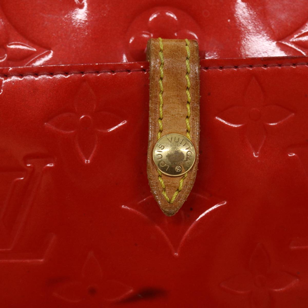 LOUIS VUITTON Monogram Vernis marly square Hand Bag Red LV Auth 37487