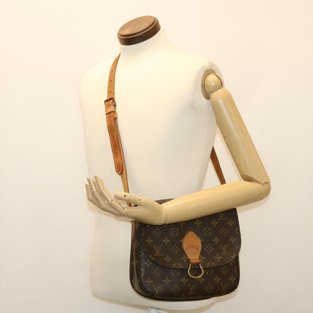 LOUIS VUITTON Monogram Saint Cloud GM Shoulder Bag M51242 LV Auth 37567