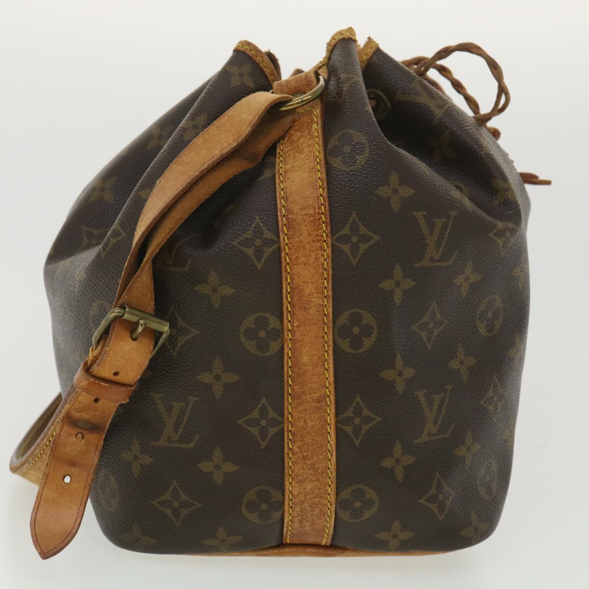 LOUIS VUITTON Monogram Petit Noe Shoulder Bag M42226 LV Auth 37581