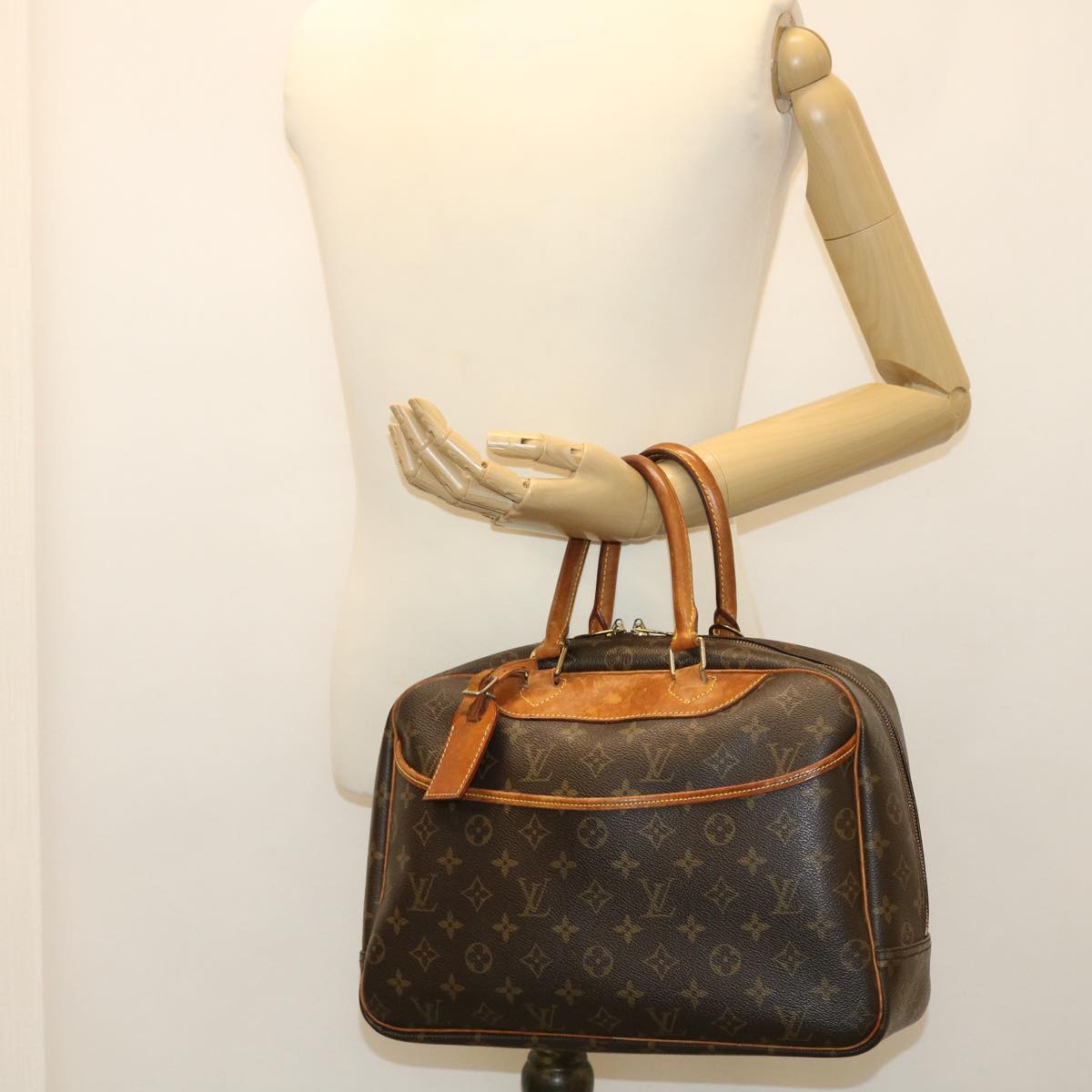 LOUIS VUITTON Monogram Deauville Hand Bag M47270 LV Auth 37644