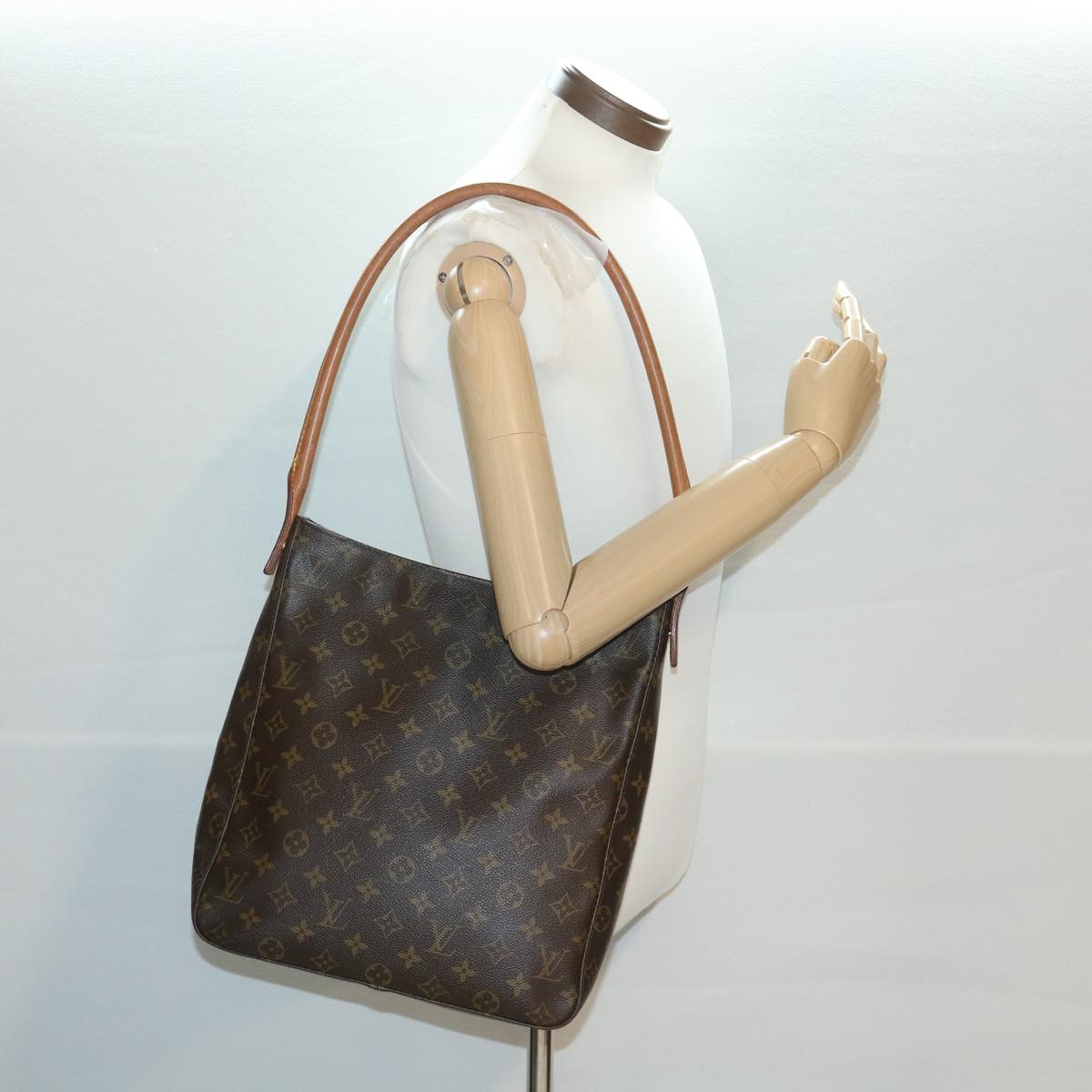 LOUIS VUITTON Monogram Looping GM Shoulder Bag M51145 LV Auth 37852