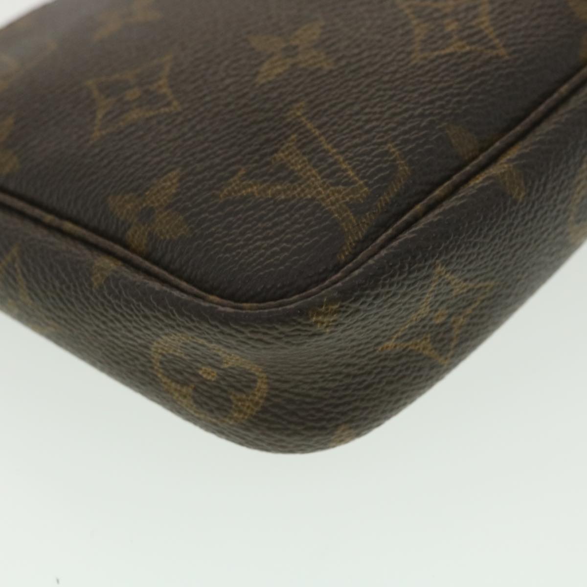 LOUIS VUITTON Monogram Pochette Accessoires Pouch M51980 LV Auth 37913