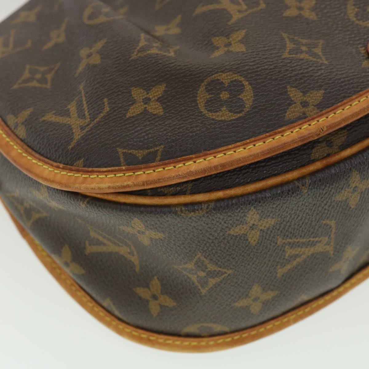 LOUIS VUITTON Monogram Menilmontant PM Shoulder Bag M40474 LV Auth 37942