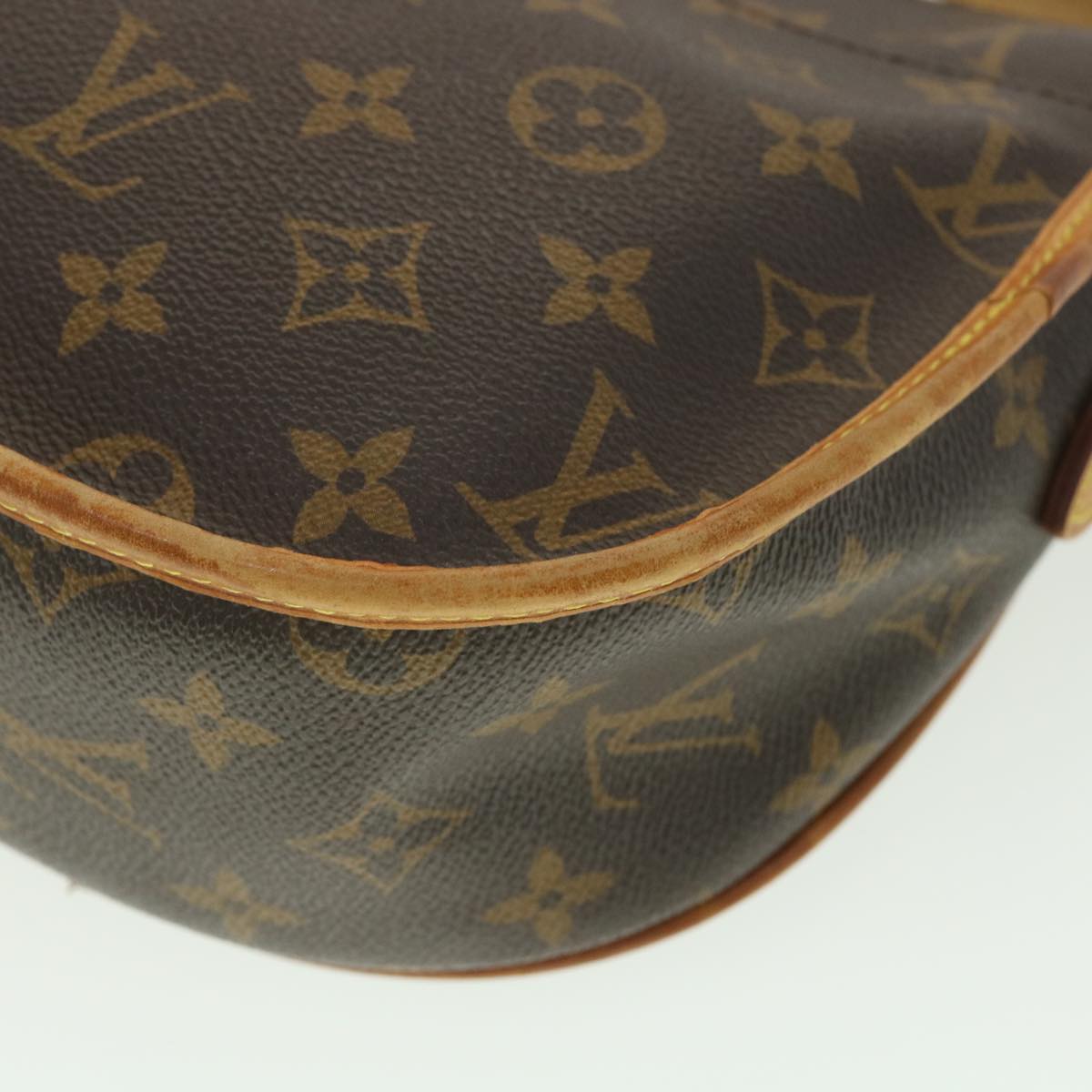 LOUIS VUITTON Monogram Menilmontant PM Shoulder Bag M40474 LV Auth 37942