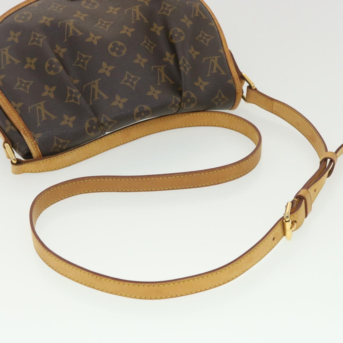 LOUIS VUITTON Monogram Menilmontant PM Shoulder Bag M40474 LV Auth 37942