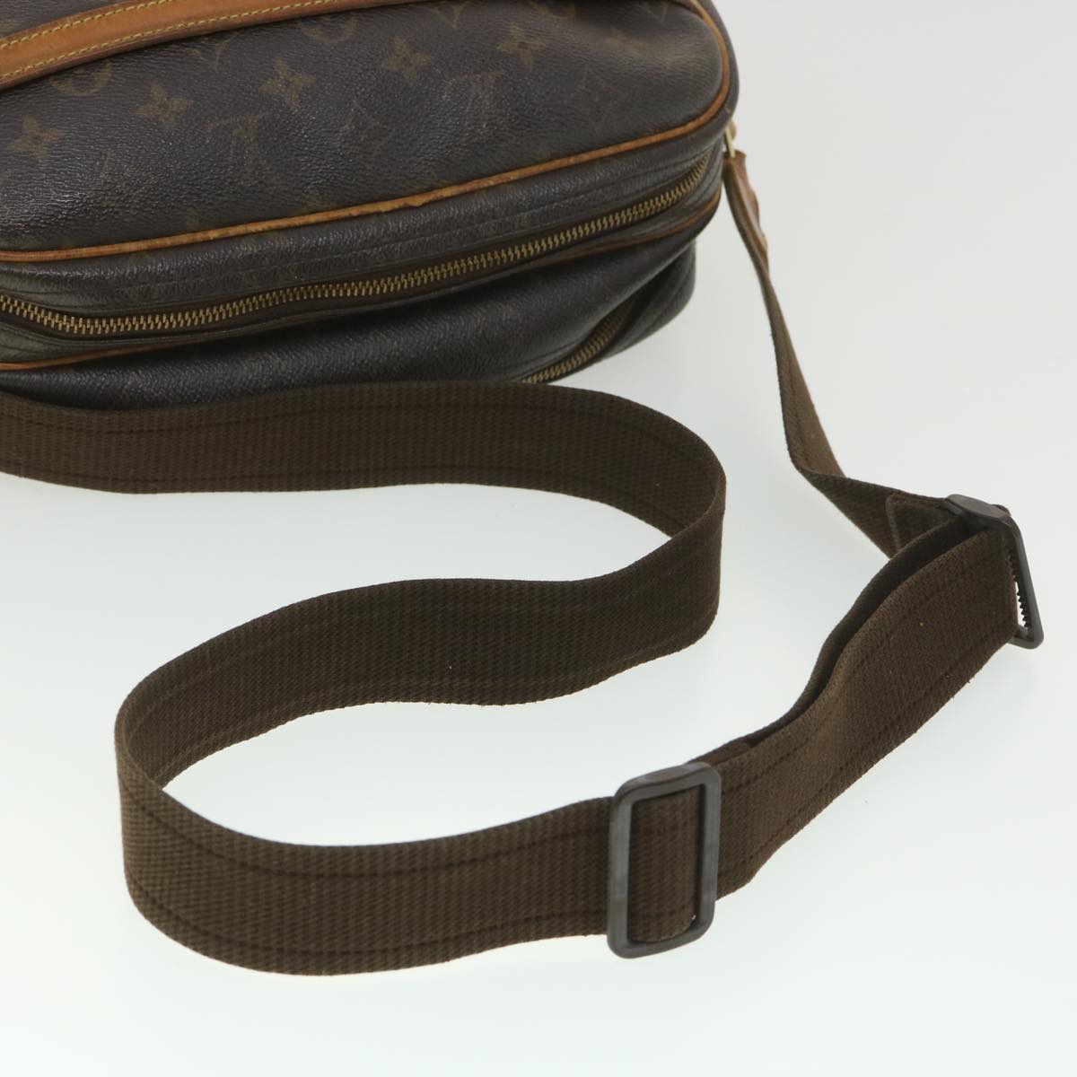 LOUIS VUITTON Monogram Reporter PM Shoulder Bag M45254 LV Auth 38124