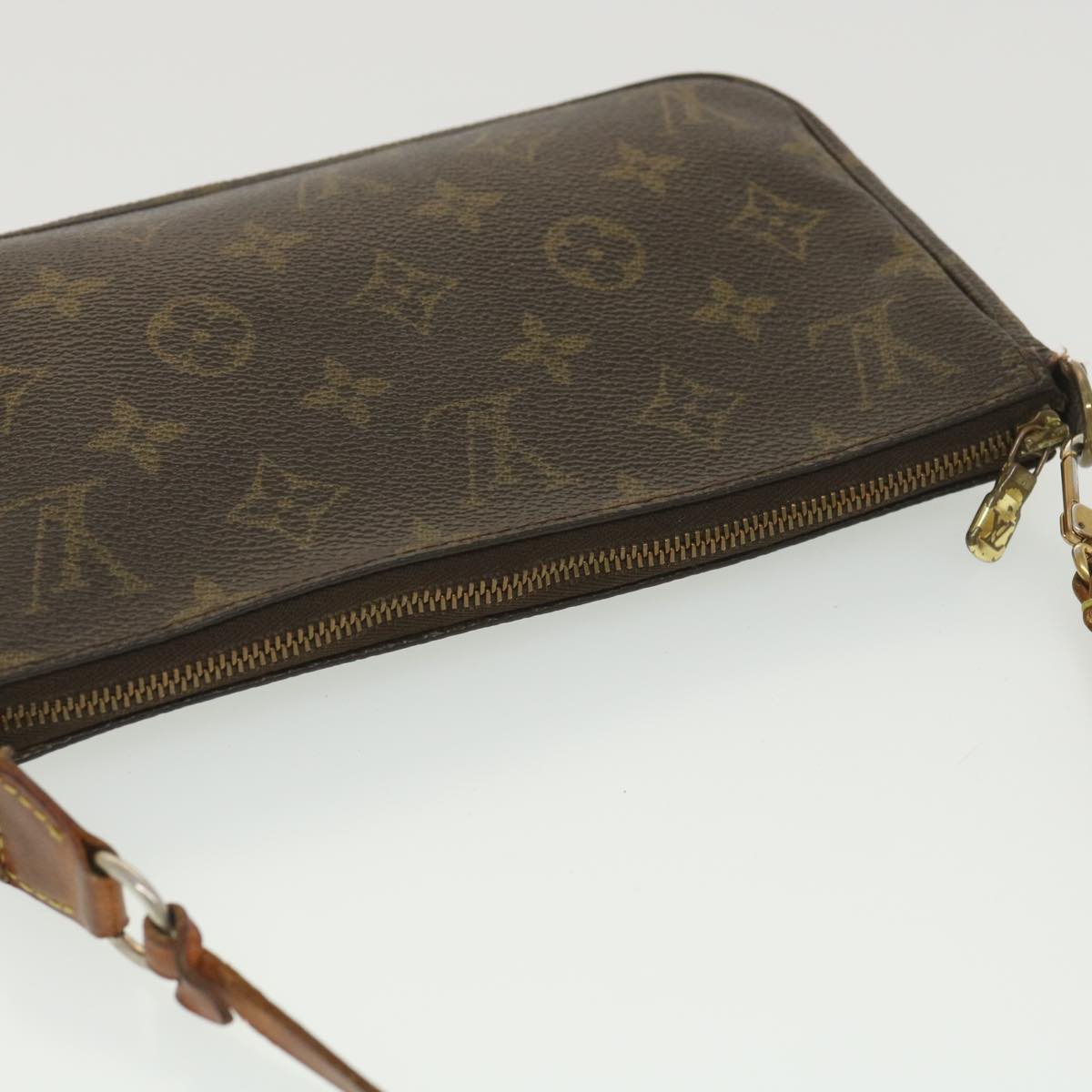 LOUIS VUITTON Monogram Pochette Accessoires Pouch M51980 LV Auth 38158