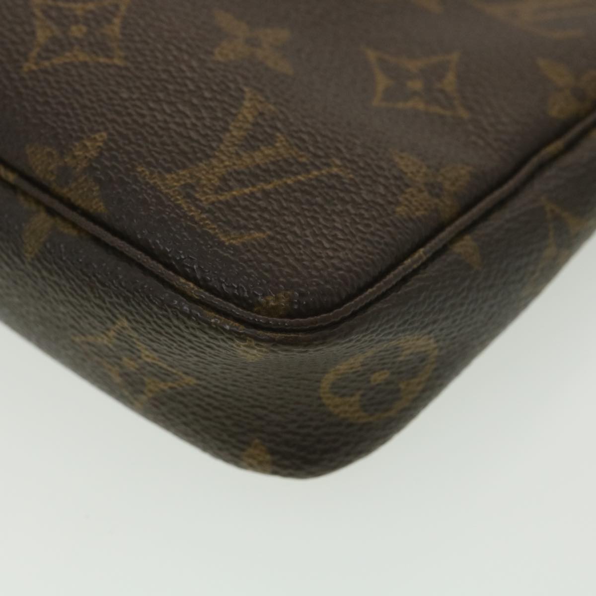 LOUIS VUITTON Monogram Pochette Accessoires Pouch M51980 LV Auth 38164