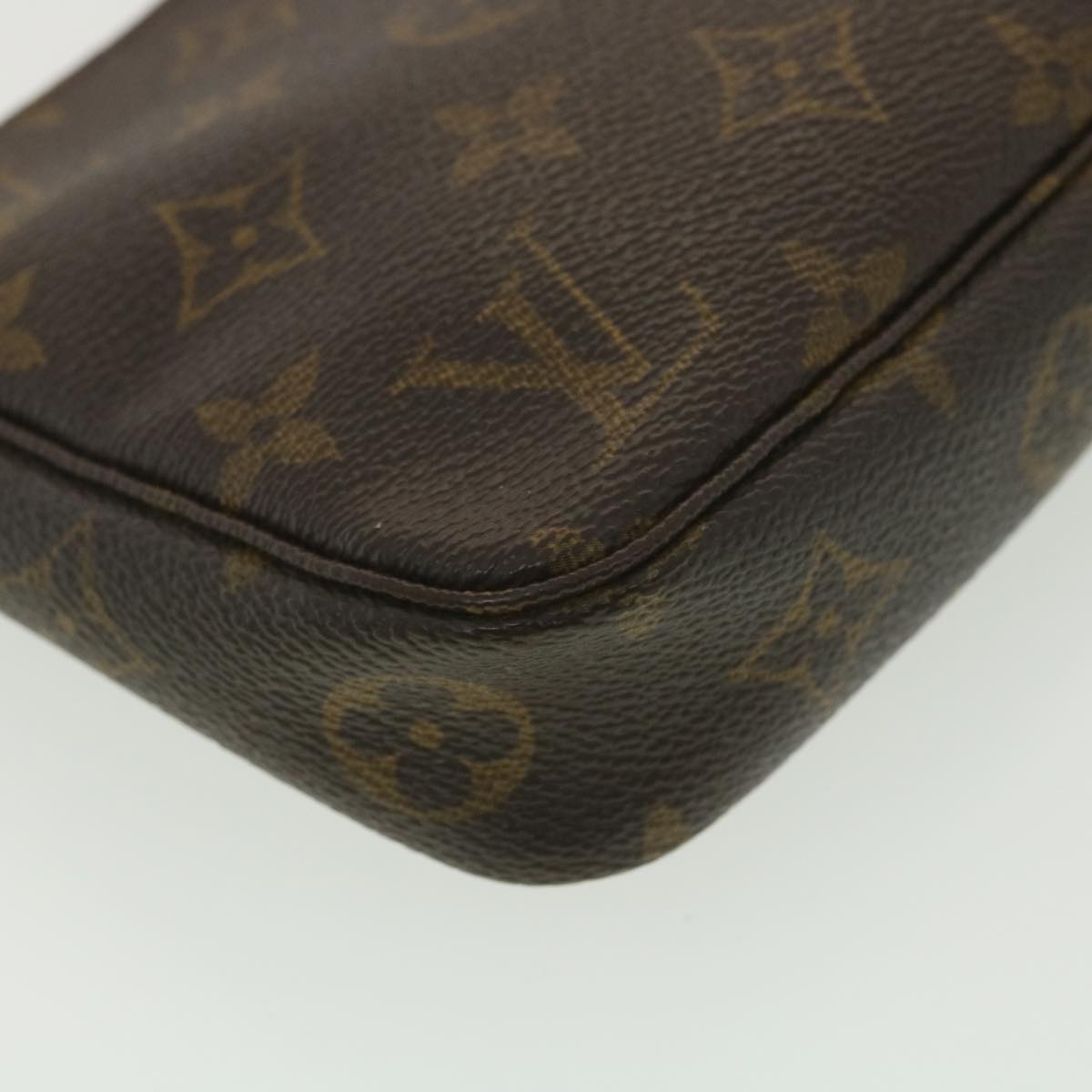 LOUIS VUITTON Monogram Pochette Accessoires Pouch M51980 LV Auth 38164