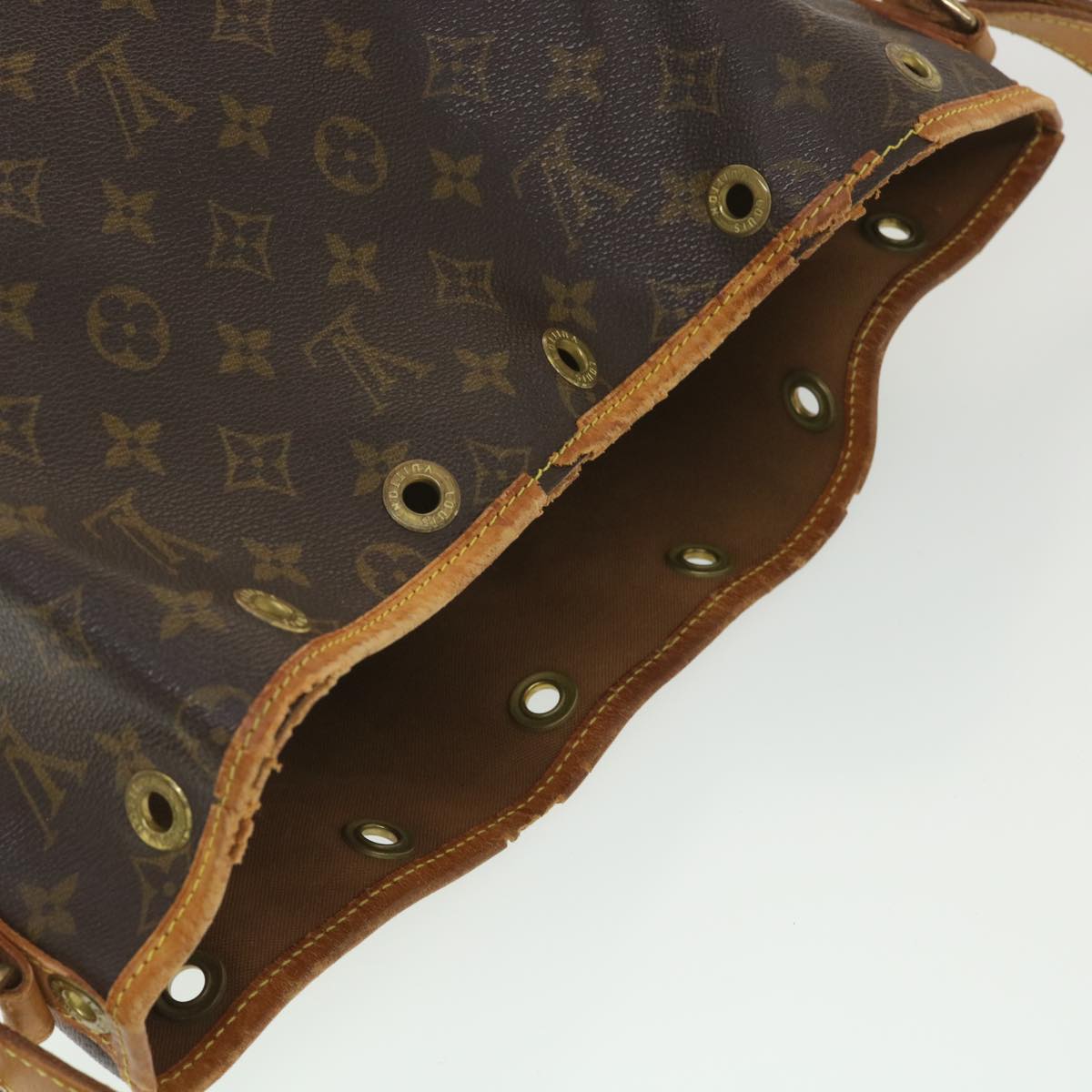 LOUIS VUITTON Monogram Noe Shoulder Bag M42224 LV Auth 38187