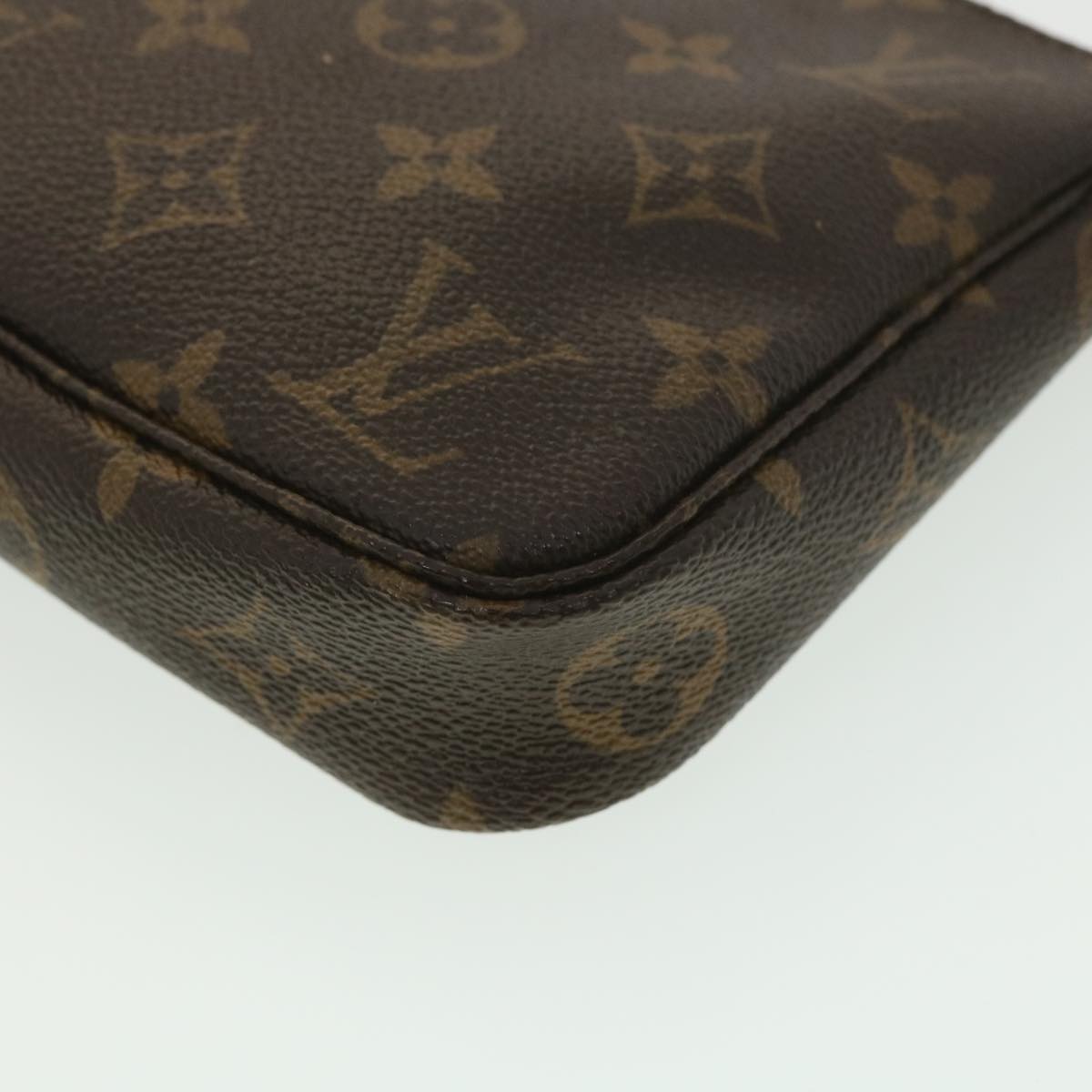 LOUIS VUITTON Monogram Pochette Accessoires Pouch M51980 LV Auth 38202