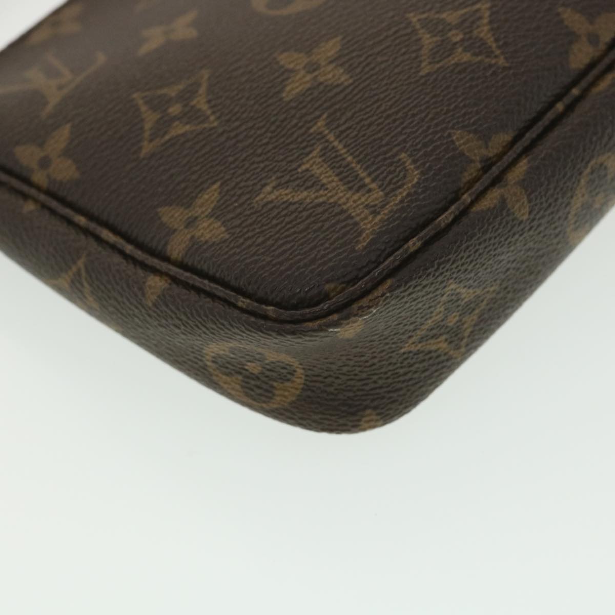 LOUIS VUITTON Monogram Pochette Accessoires Pouch M51980 LV Auth 38202