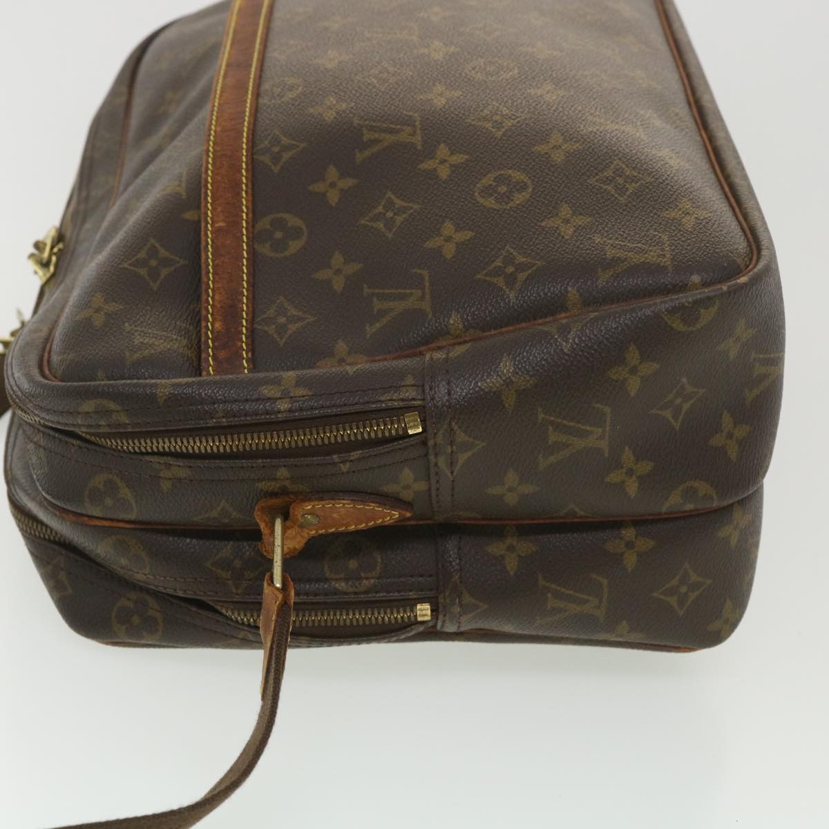 LOUIS VUITTON Monogram Reporter GM Shoulder Bag M45252 LV Auth 38208