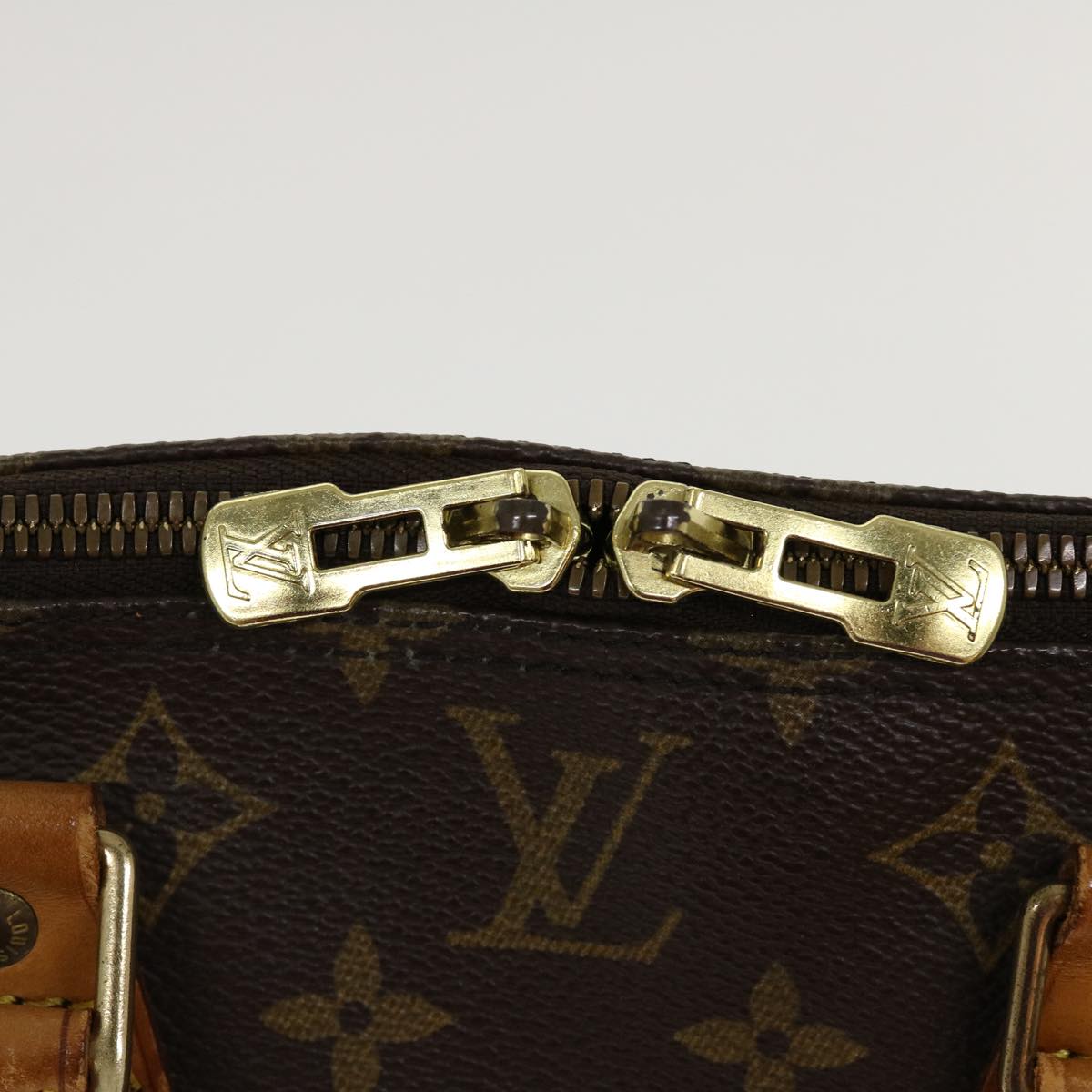 LOUIS VUITTON Monogram Alma Hand Bag M51130 LV Auth 38219