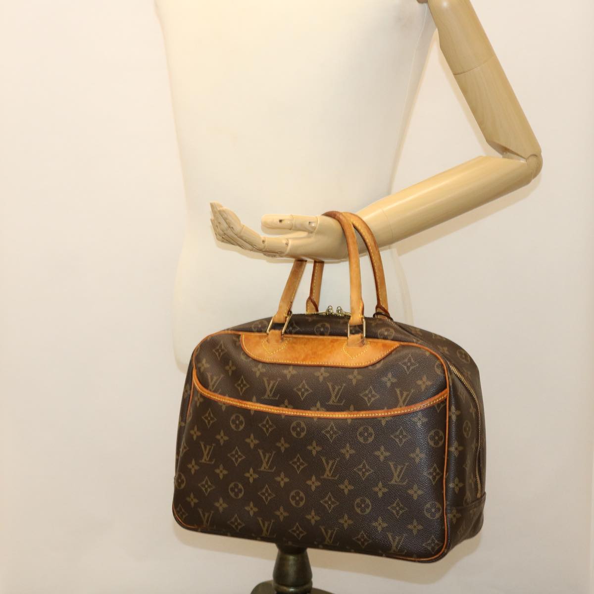 LOUIS VUITTON Monogram Deauville Hand Bag M47270 LV Auth 38240