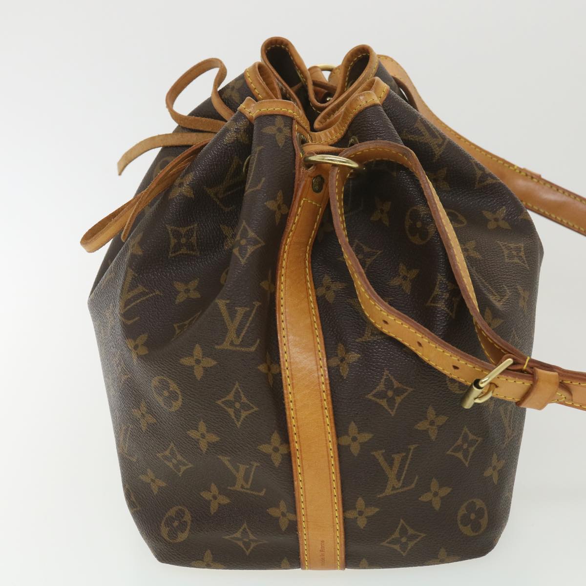 LOUIS VUITTON Monogram Petit Noe Shoulder Bag M42226 LV Auth 38271