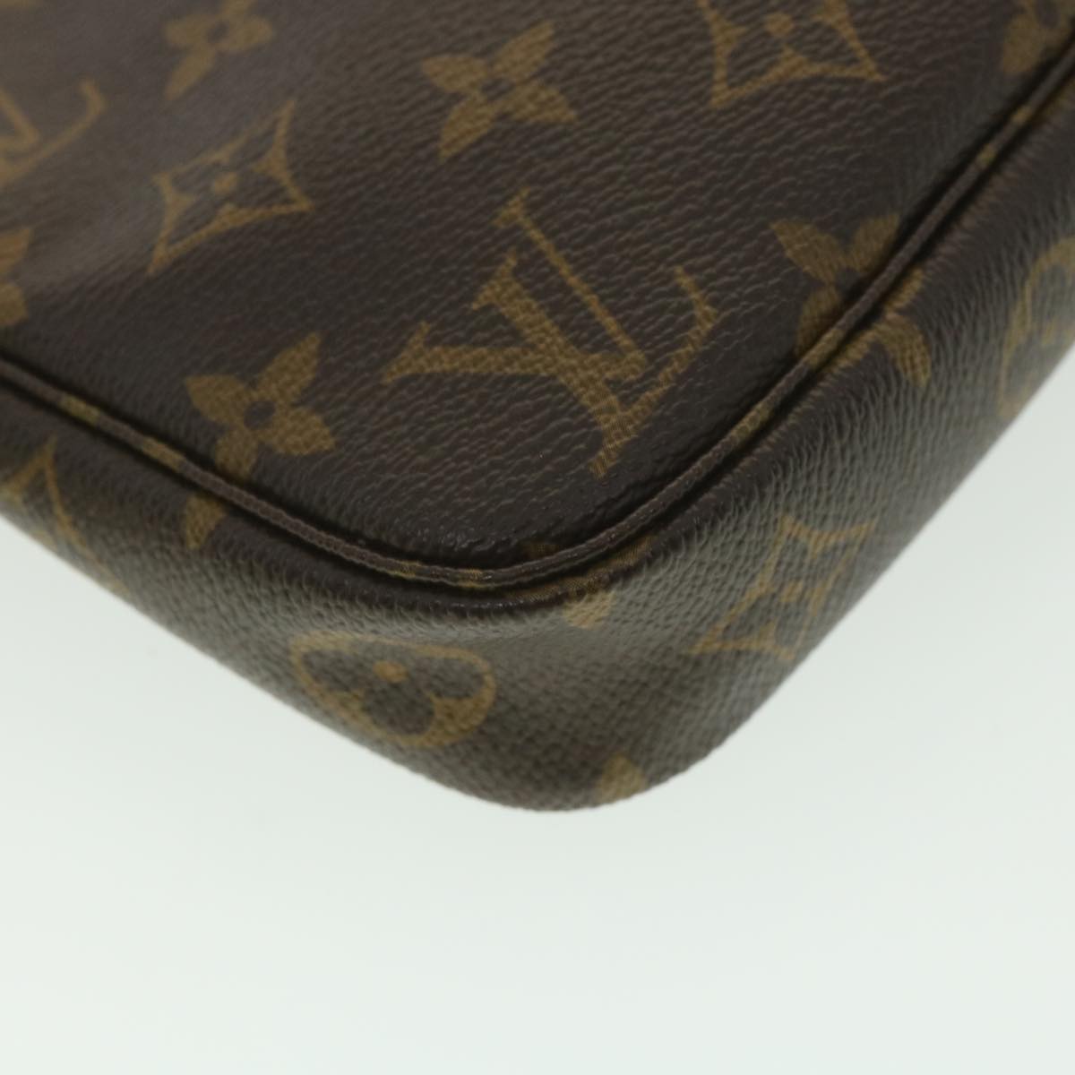 LOUIS VUITTON Monogram Pochette Accessoires Pouch M51980 LV Auth 38335