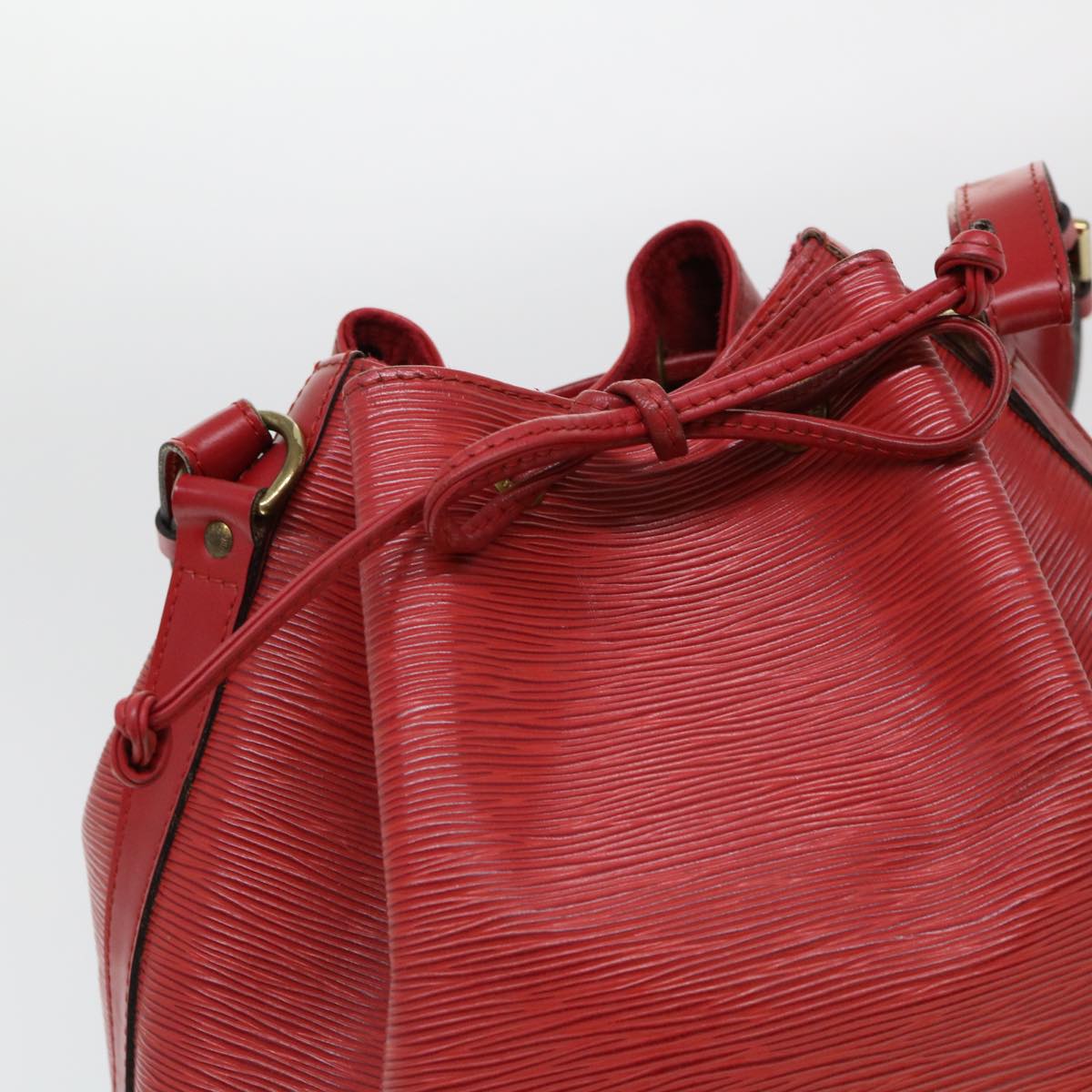 LOUIS VUITTON Epi Noe Shoulder Bag Red M44007 LV Auth 38339