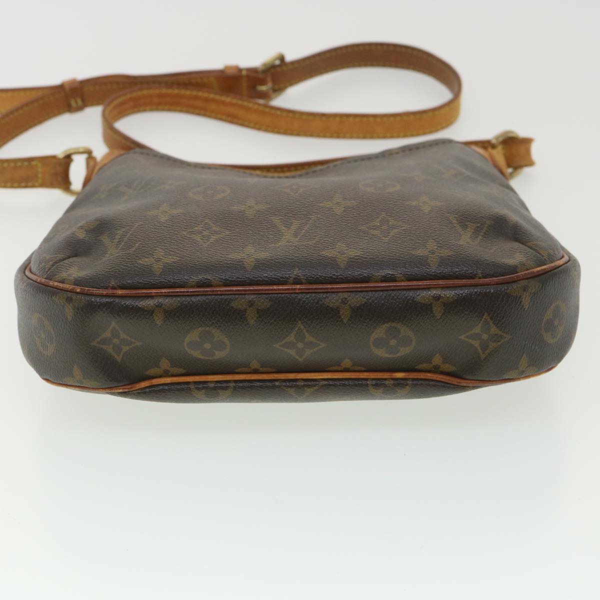 LOUIS VUITTON Monogram Odeon PM Shoulder Bag M56390 LV Auth 38347