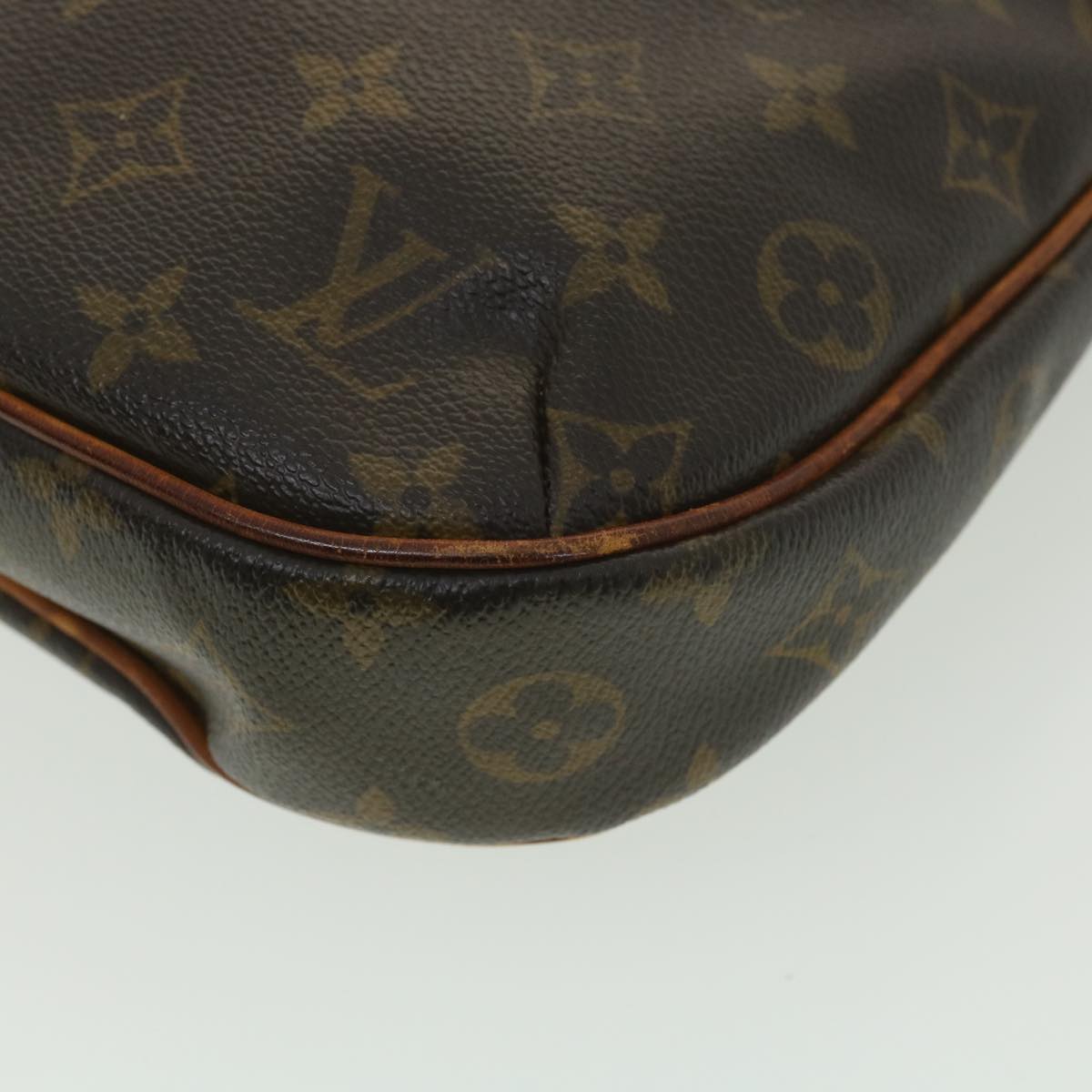 LOUIS VUITTON Monogram Odeon PM Shoulder Bag M56390 LV Auth 38347