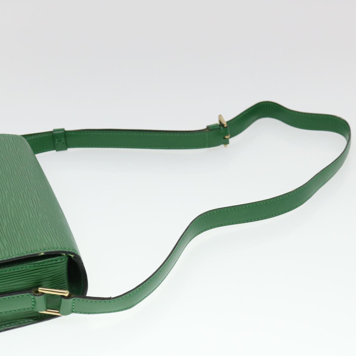 LOUIS VUITTON Epi Saint Cloud GM Shoulder Bag Green M52194 LV Auth 38351