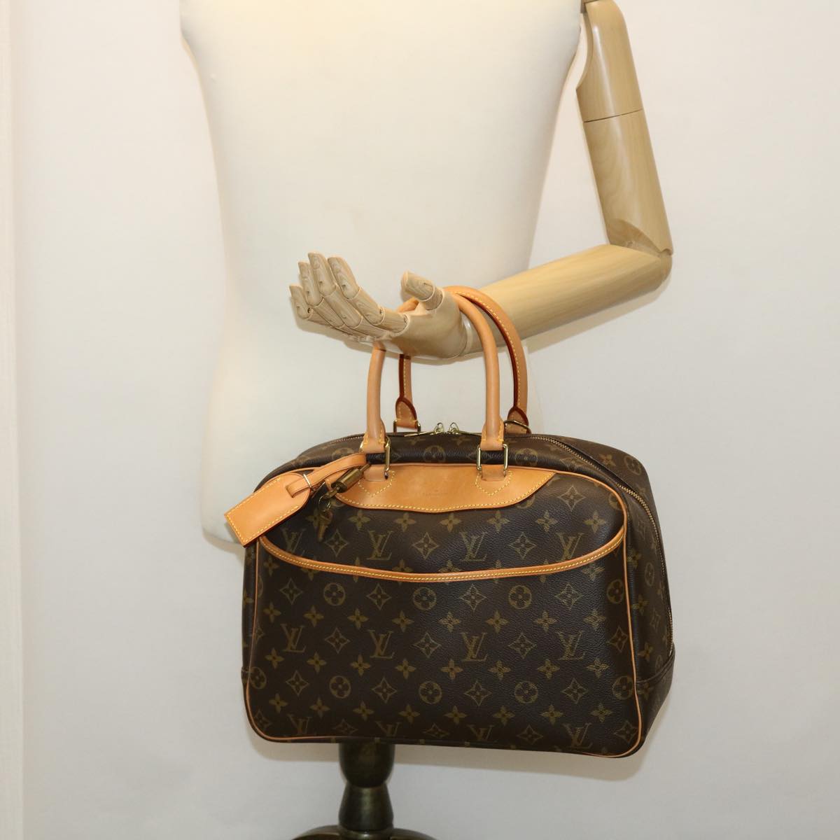 LOUIS VUITTON Monogram Deauville Hand Bag M47270 LV Auth 38427