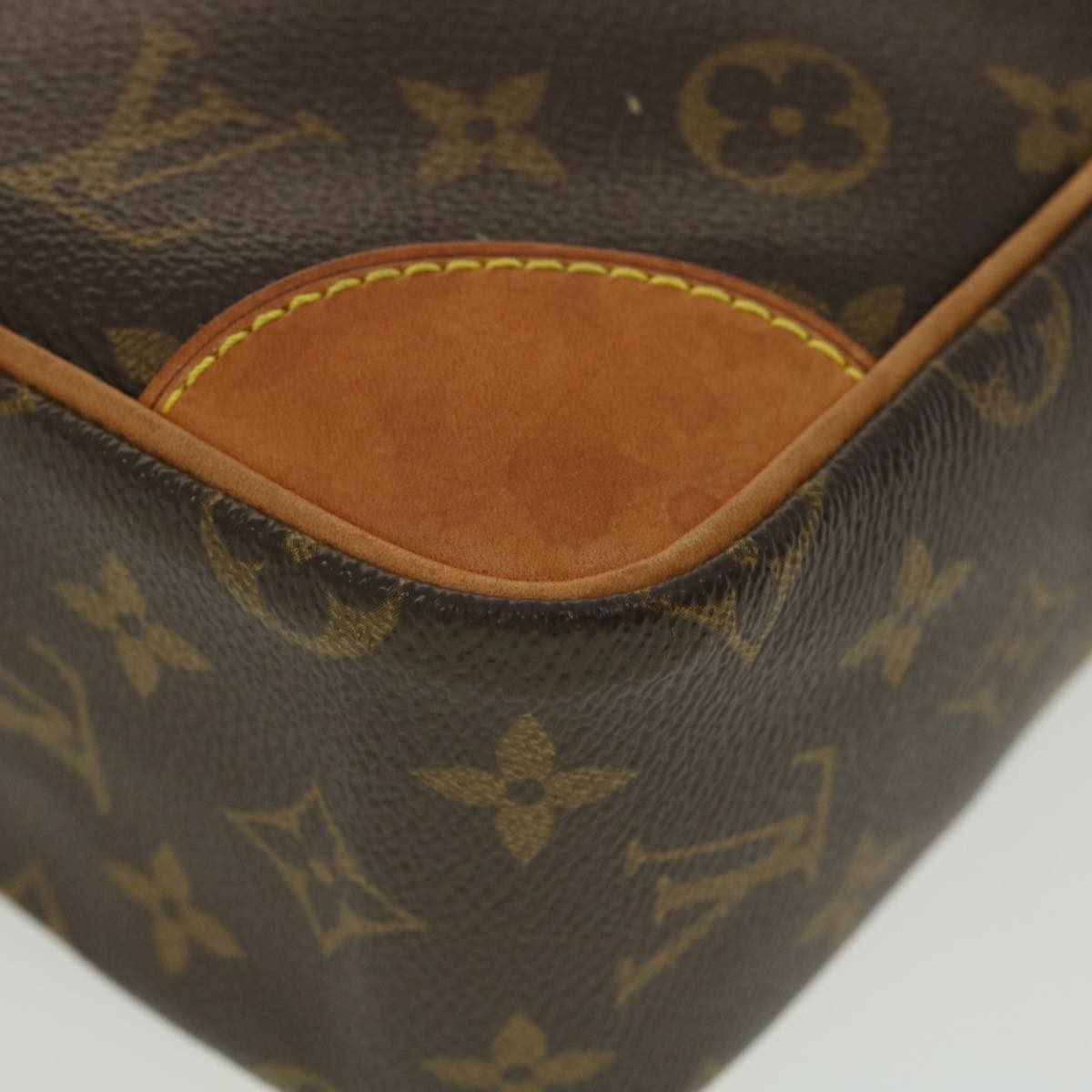 LOUIS VUITTON Monogram Trocadero 30 Shoulder Bag M51272 LV Auth 38434