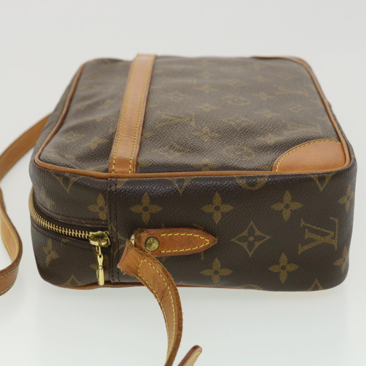 LOUIS VUITTON Monogram Trocadero 30 Shoulder Bag M51272 LV Auth 38434