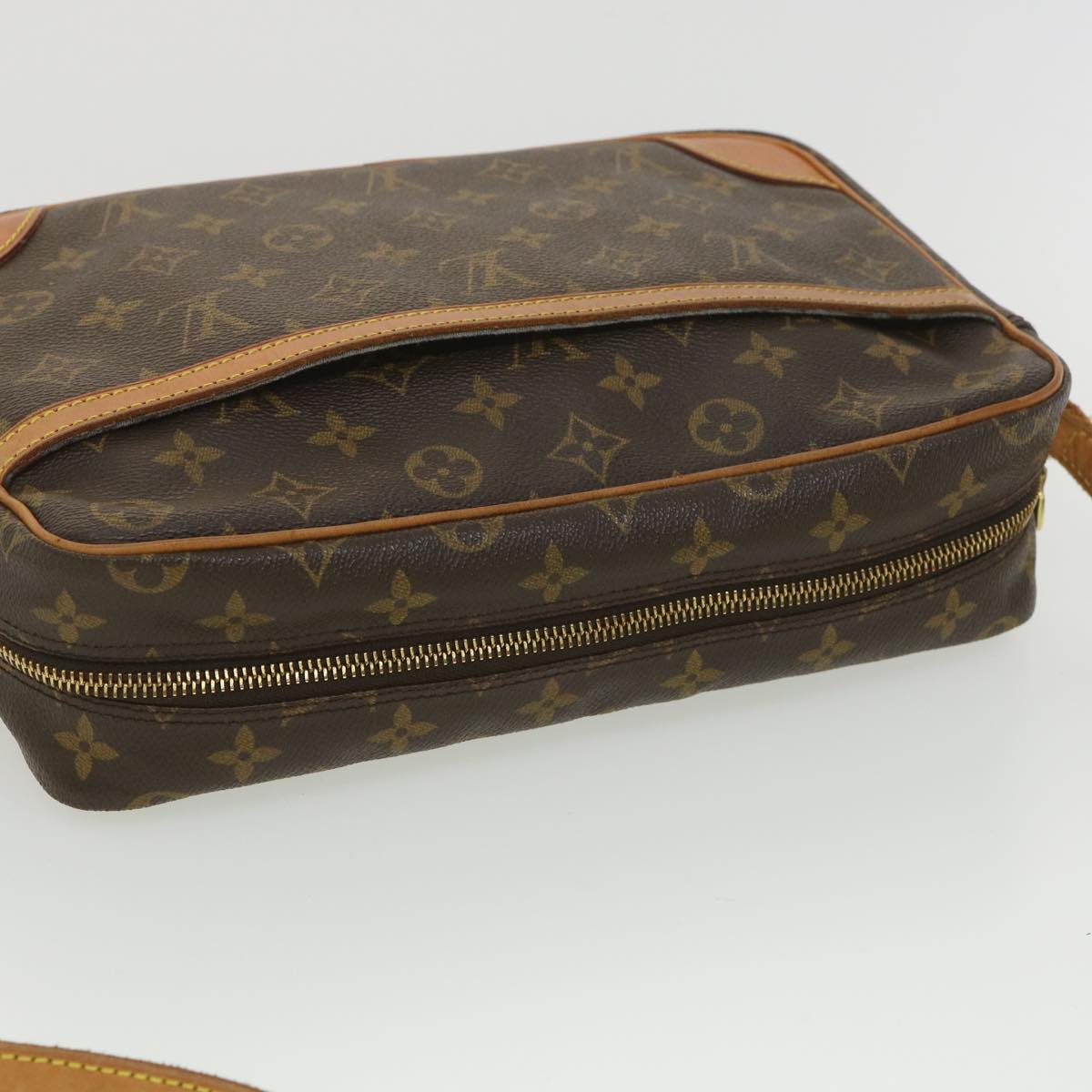 LOUIS VUITTON Monogram Trocadero 30 Shoulder Bag M51272 LV Auth 38434