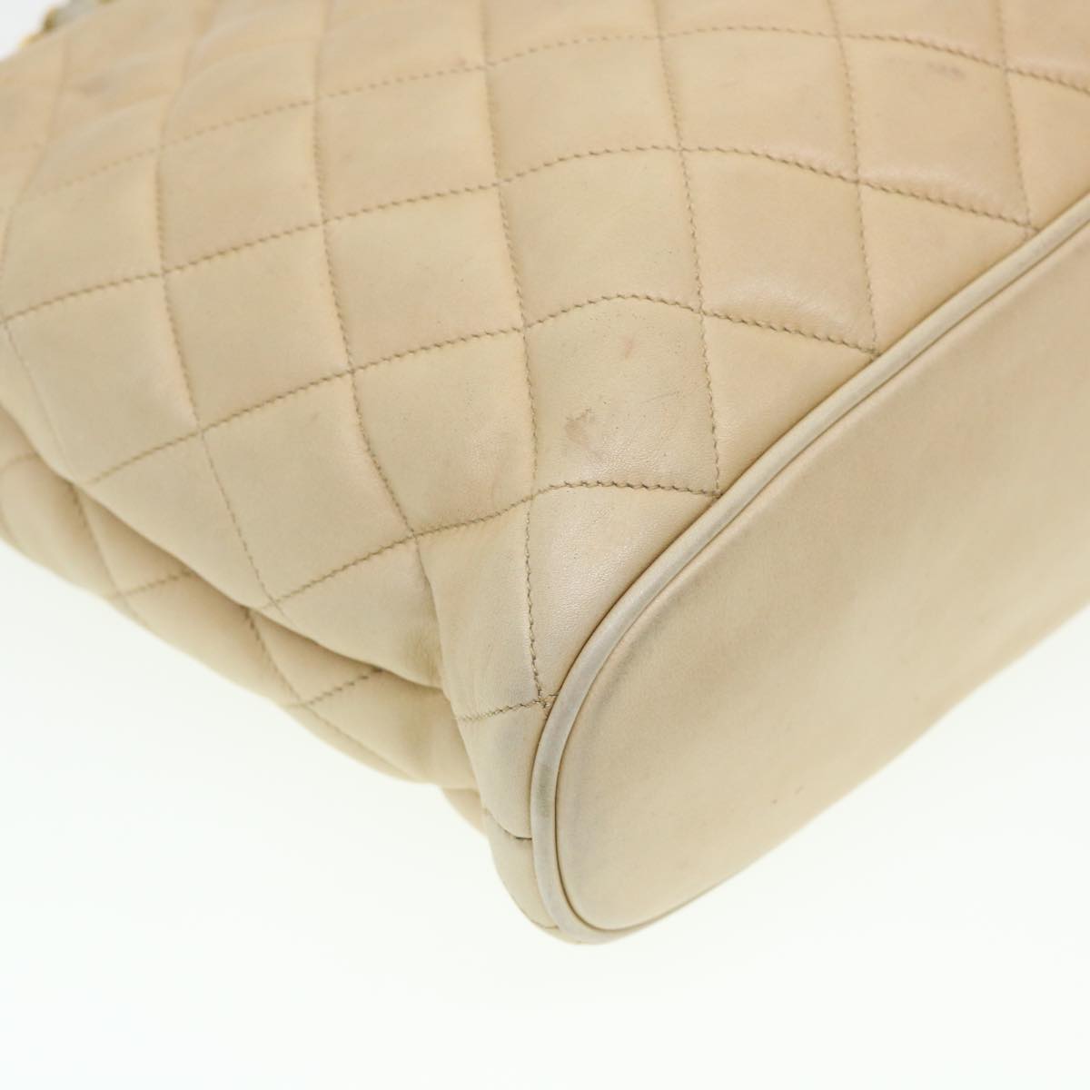 CHANEL Chain Shoulder Bag Lamb Skin Beige CC Auth 38451