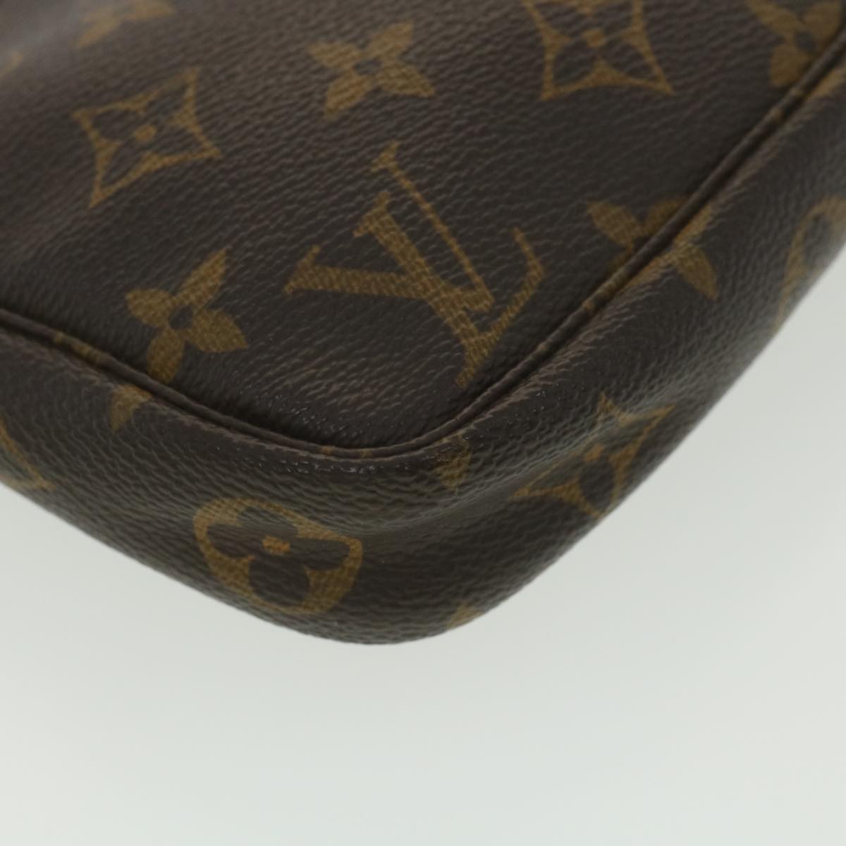 LOUIS VUITTON Monogram Pochette Accessoires Pouch M51980 LV Auth 38481