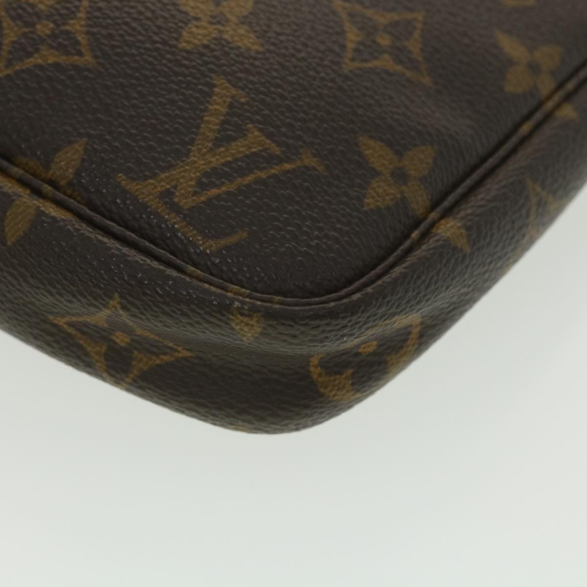 LOUIS VUITTON Monogram Pochette Accessoires Pouch M51980 LV Auth 38481