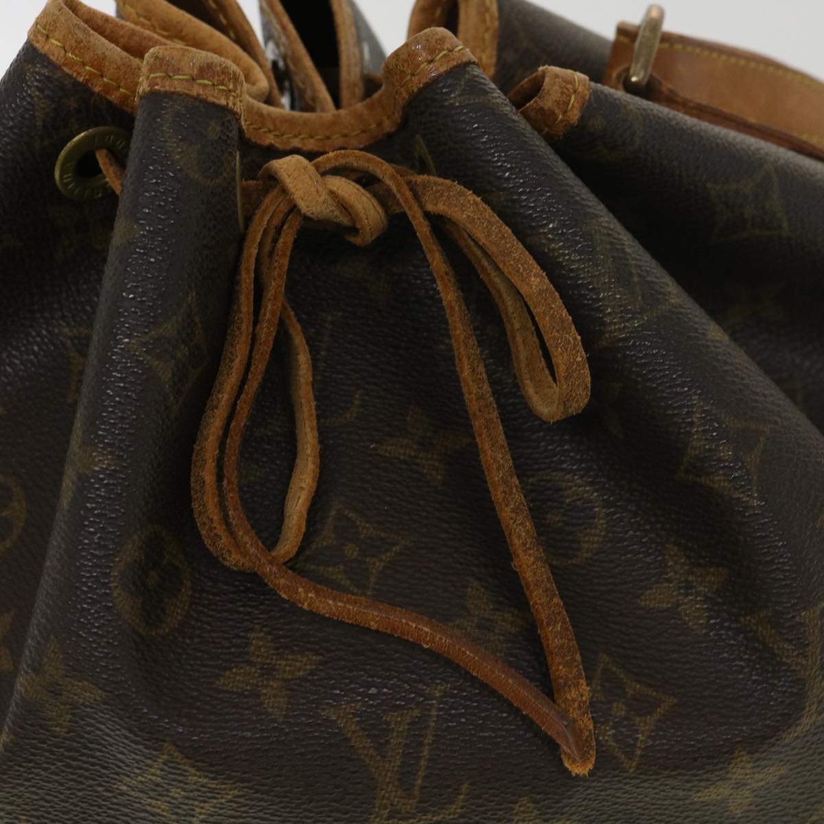 LOUIS VUITTON Monogram Noe Shoulder Bag M42224 LV Auth 38566