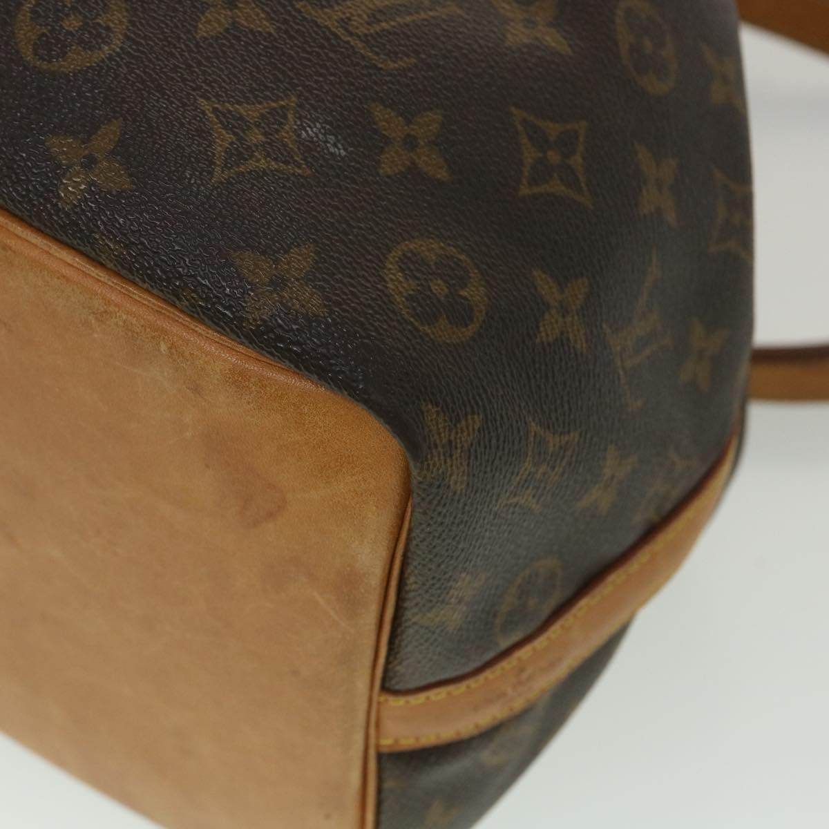 LOUIS VUITTON Monogram Petit Noe Shoulder Bag M42226 LV Auth 38571