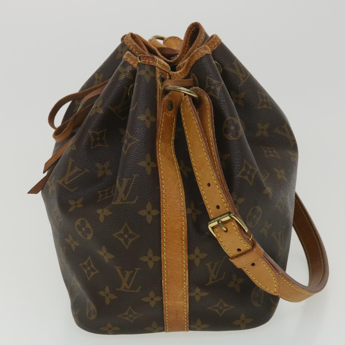 LOUIS VUITTON Monogram Petit Noe Shoulder Bag M42226 LV Auth 38571