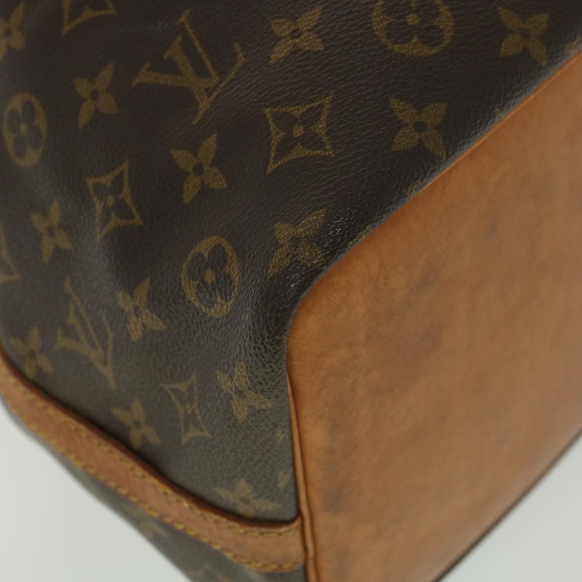 LOUIS VUITTON Monogram Petit Noe Shoulder Bag M42226 LV Auth 38572