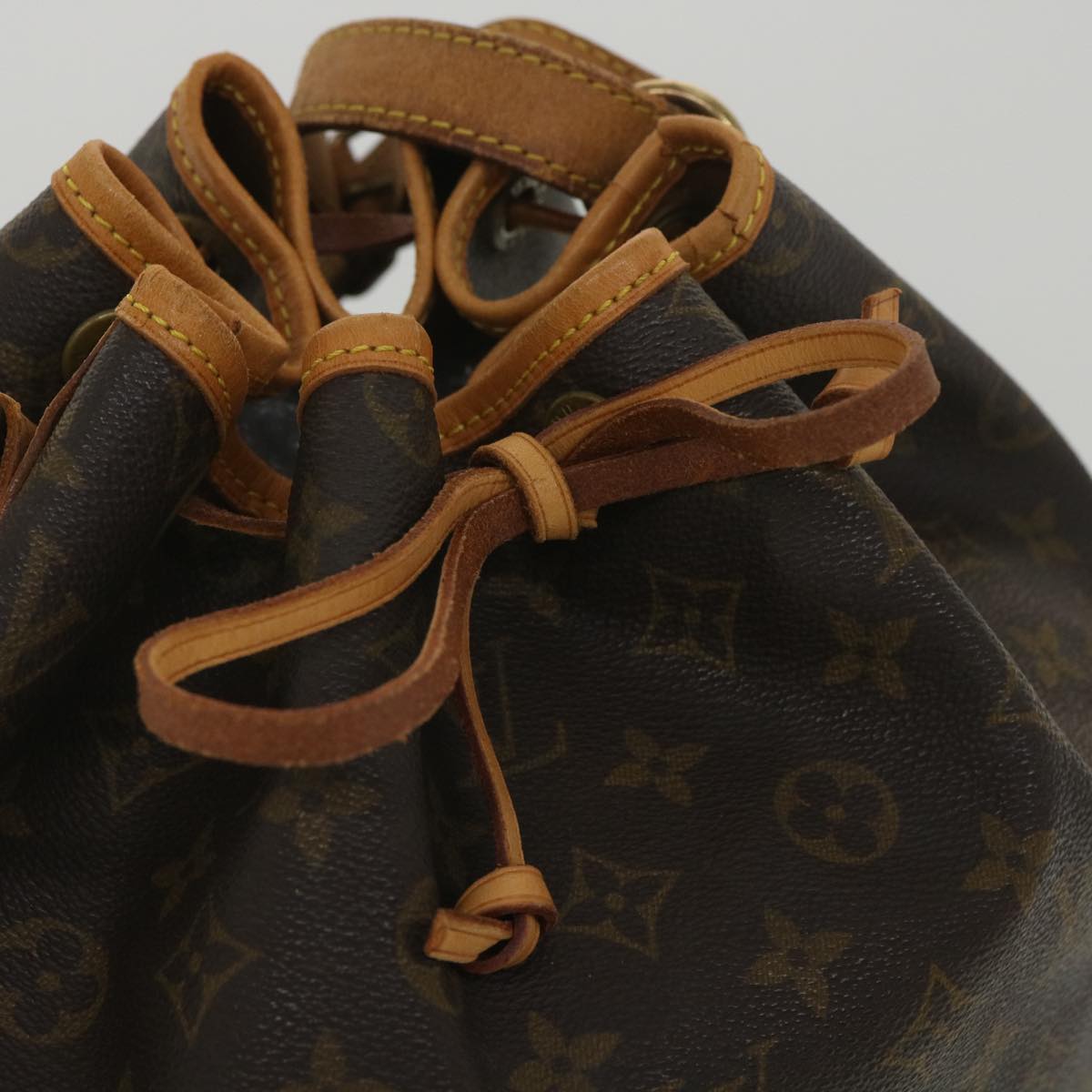 LOUIS VUITTON Monogram Noe Shoulder Bag M42224 LV Auth 38624