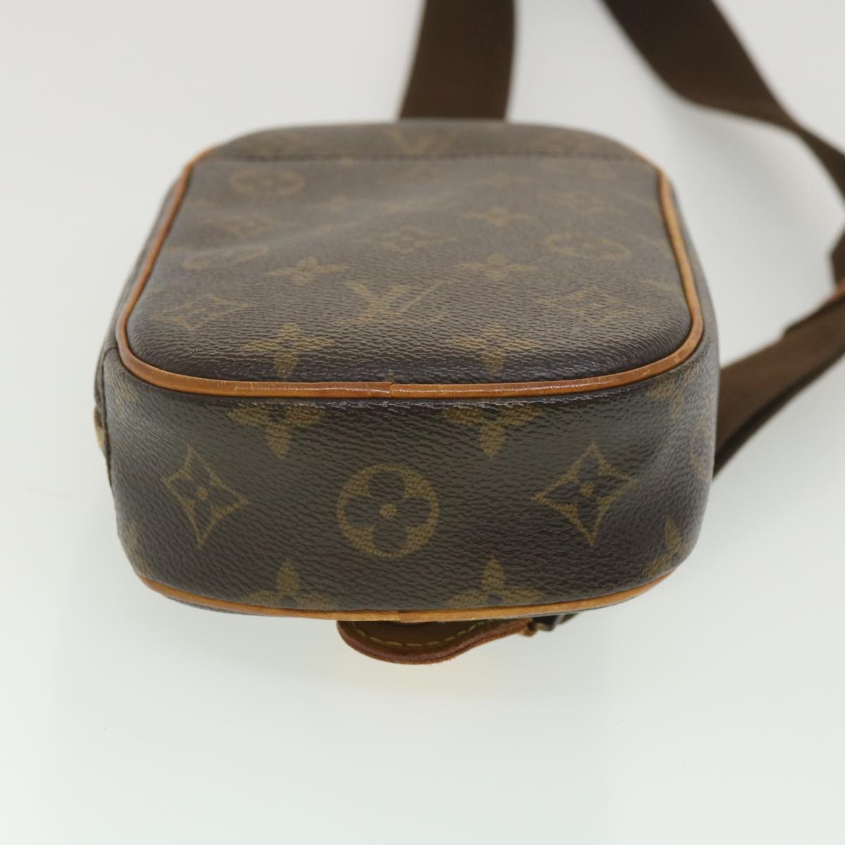 LOUIS VUITTON Monogram Pochette Gange Shoulder Bag M51870 LV Auth 38739