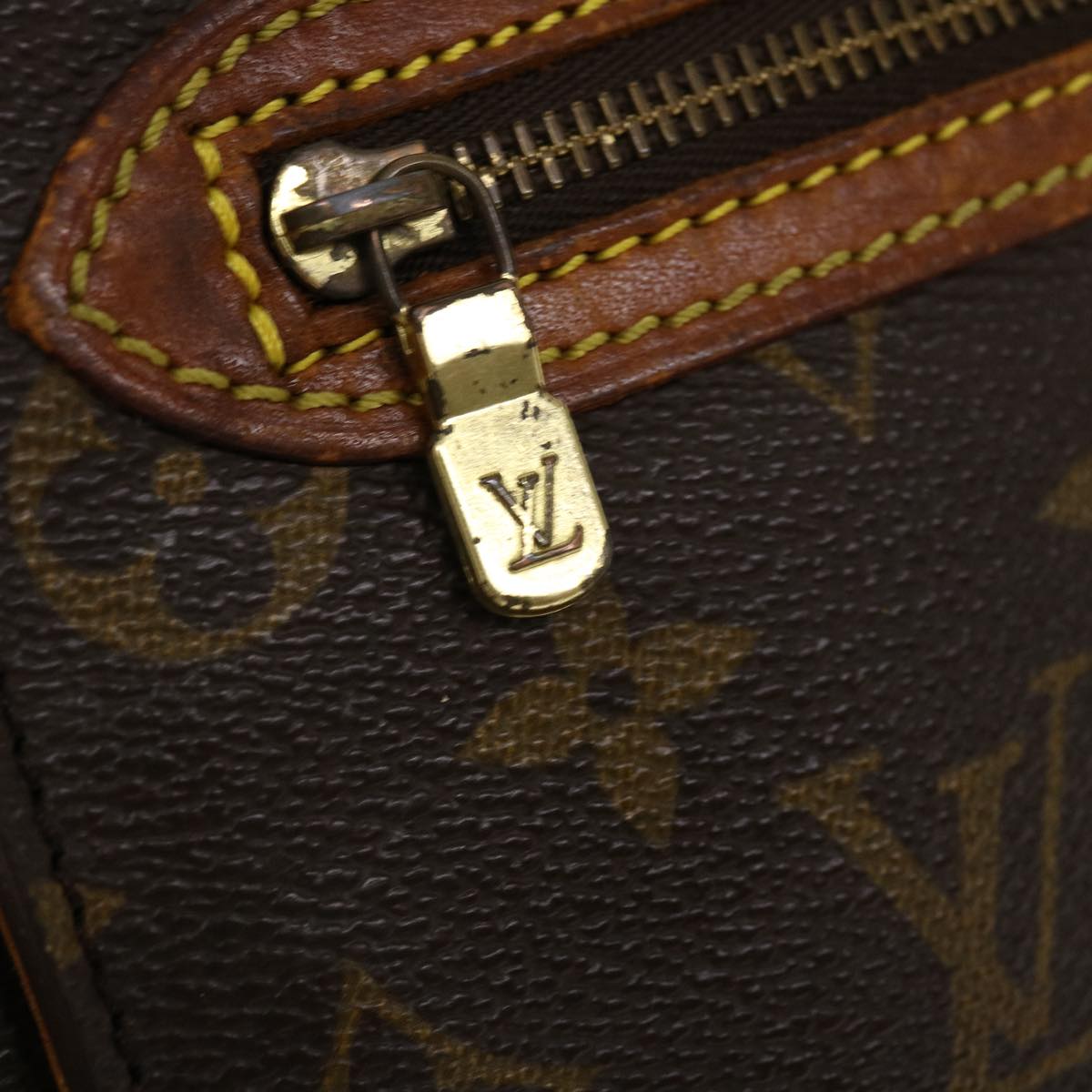 LOUIS VUITTON Monogram Saint Germain 28 Shoulder Bag M51207 LV Auth 38848