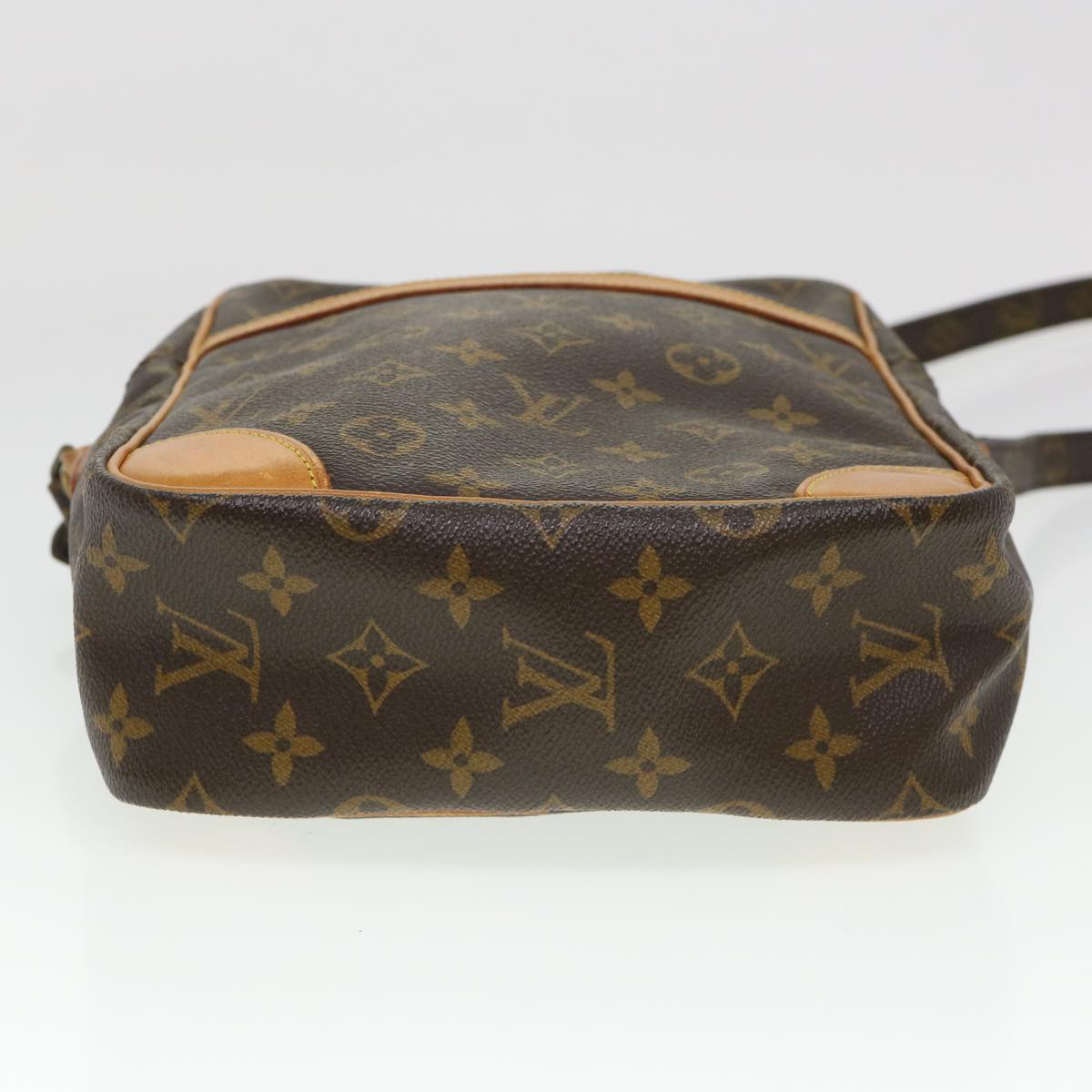 LOUIS VUITTON Monogram Danube MM Shoulder Bag M45264 LV Auth 38871