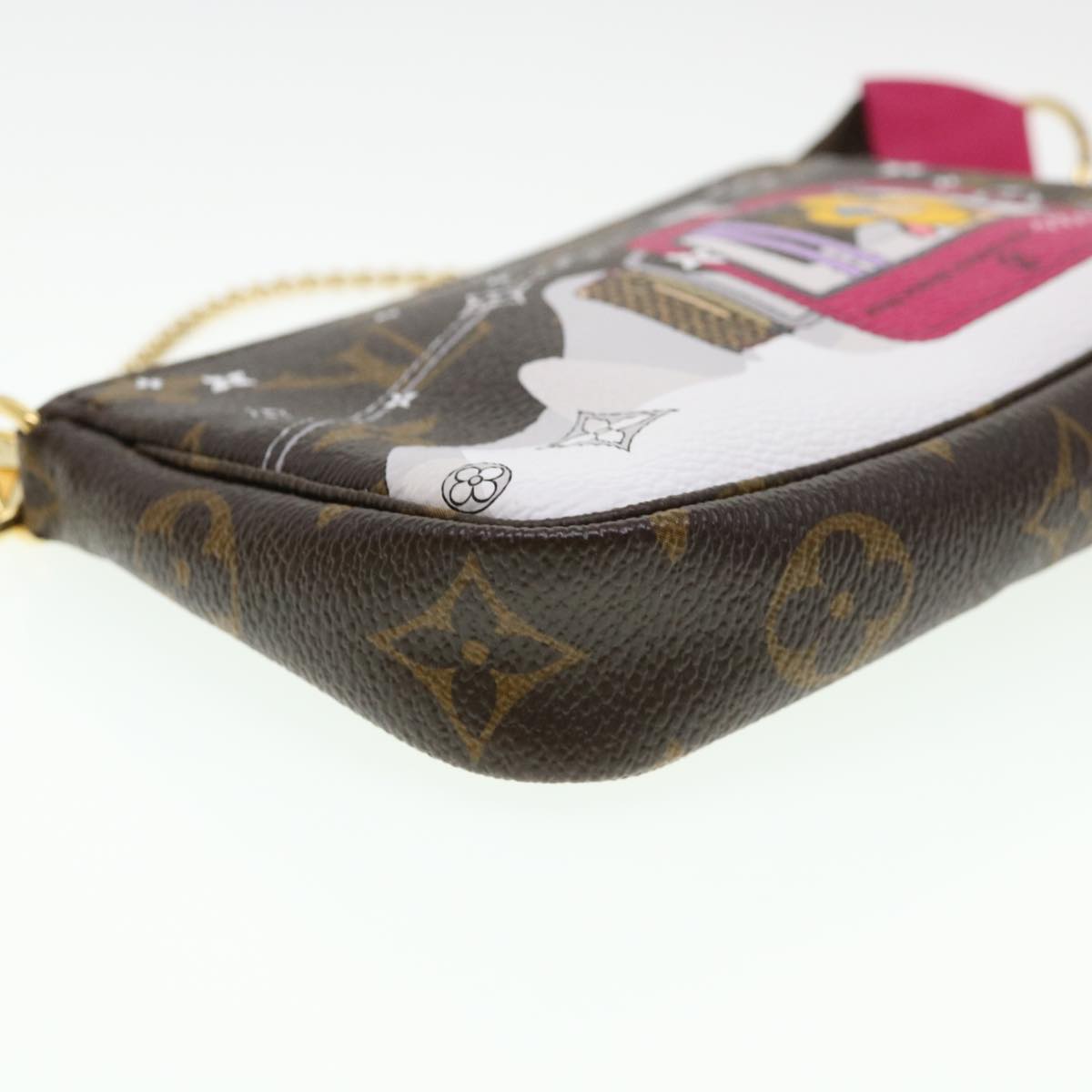 LOUIS VUITTON Monogram Vivienne Mini Pochette Accessoires M68490 Auth 38946A