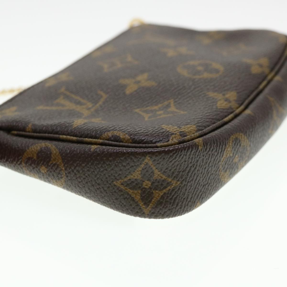 LOUIS VUITTON Monogram Vivienne Mini Pochette Accessoires M68490 Auth 38946A