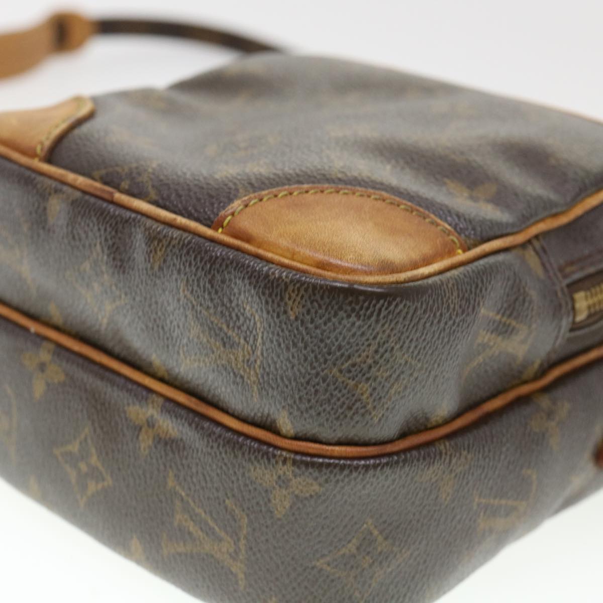 LOUIS VUITTON Monogram Amazon Shoulder Bag M45236 LV Auth 39109