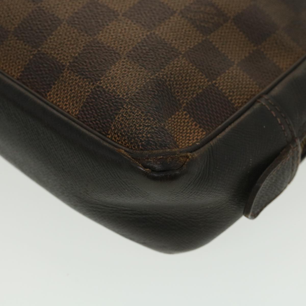 LOUIS VUITTON Damier Ebene Trousse Toilette Clutch Bag N47623 LV Auth 39121