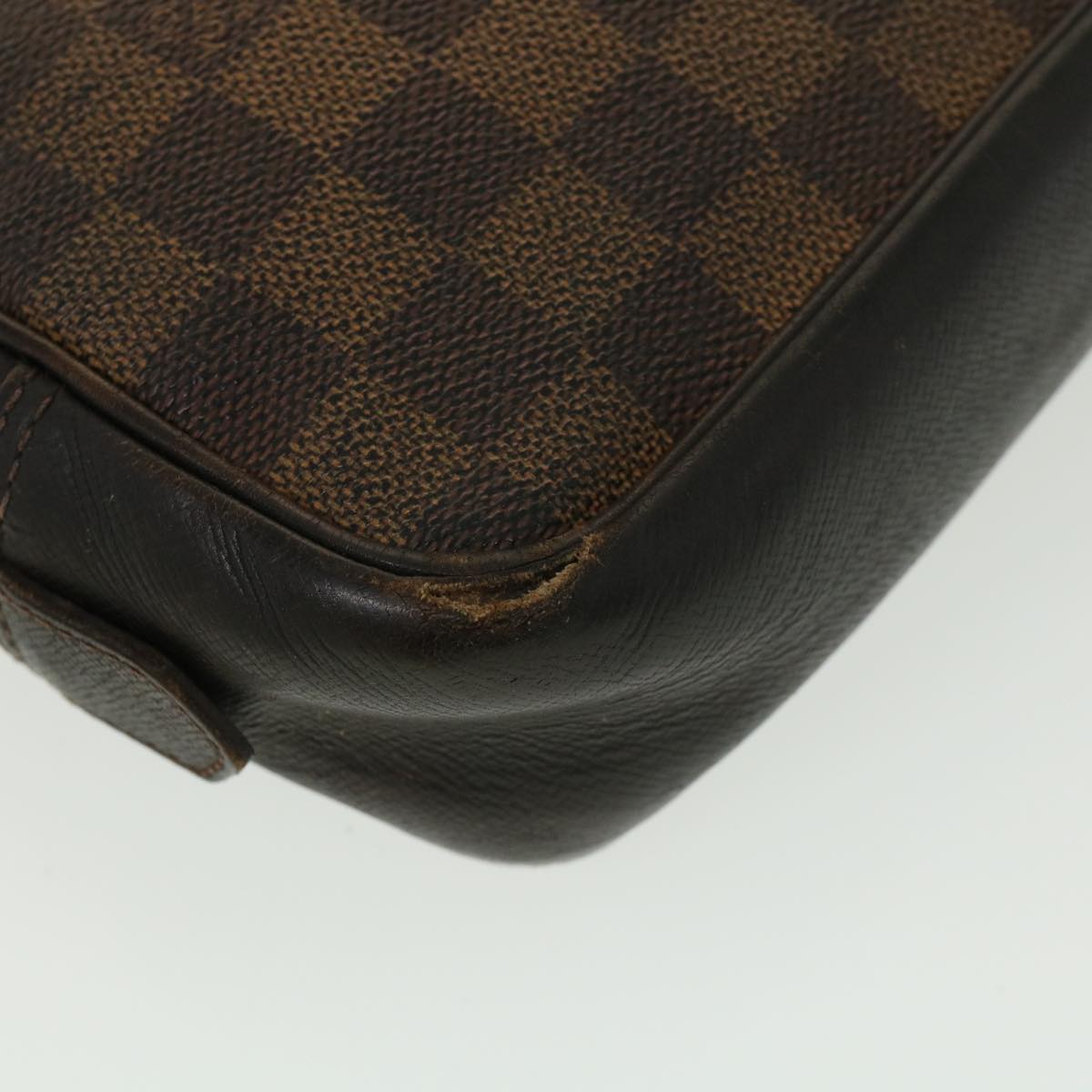 LOUIS VUITTON Damier Ebene Trousse Toilette Clutch Bag N47623 LV Auth 39121