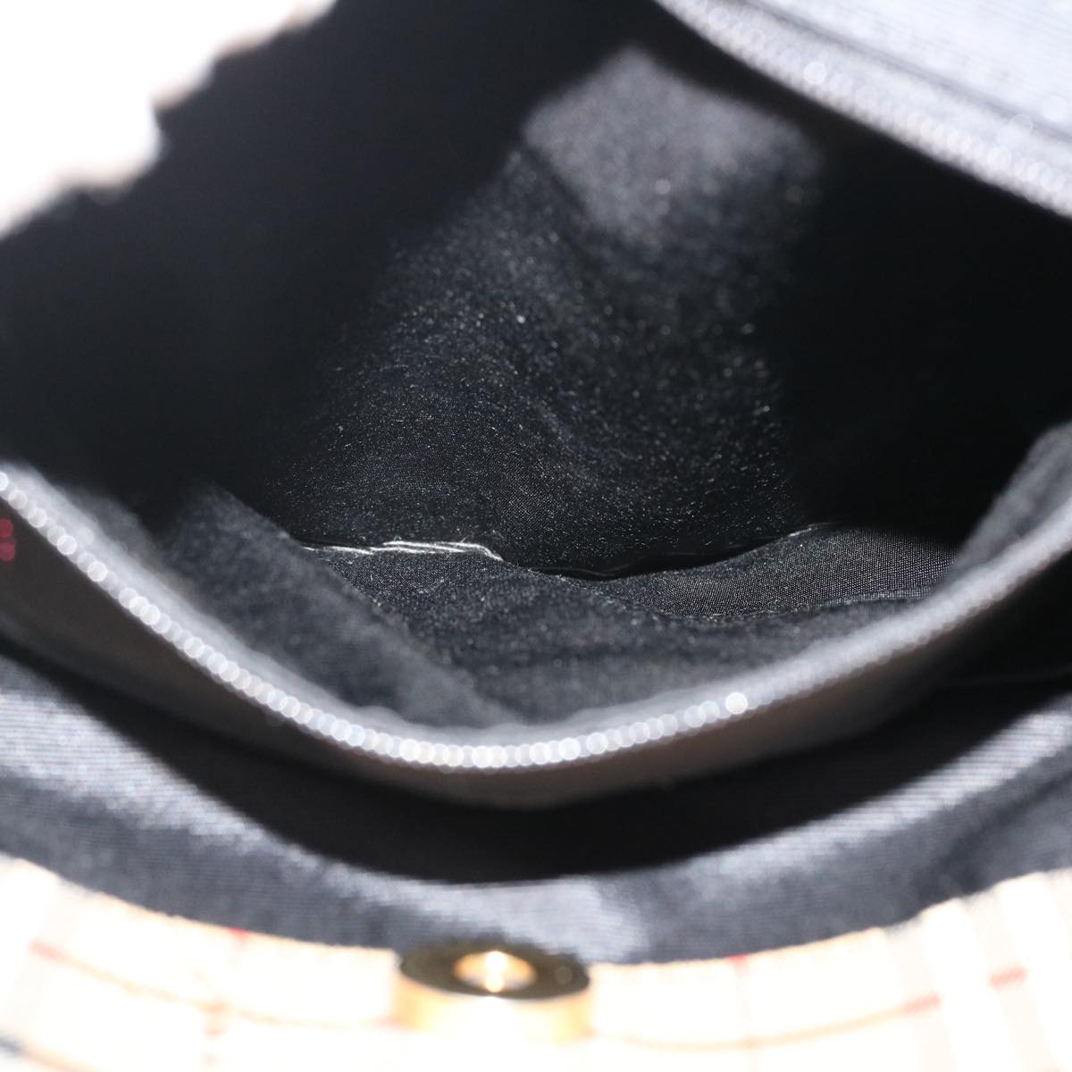 Burberrys Shoulder Bag Nylon Beige Black Red Auth 39178